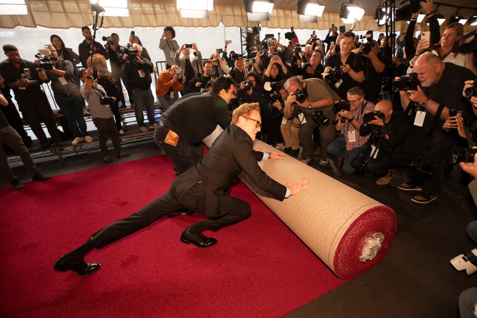 97th Oscars Red Carpet Rollout Fun Pics!