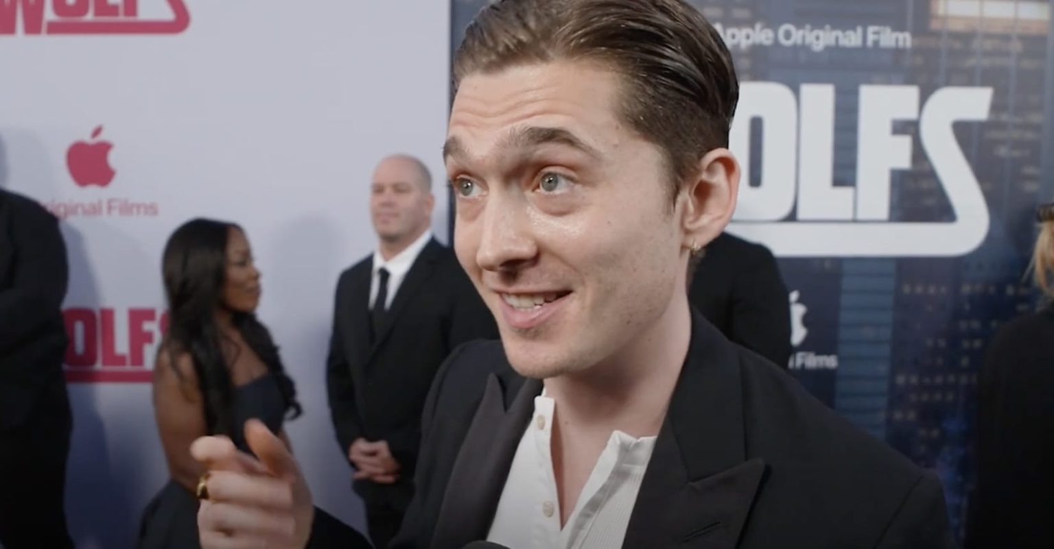 Austin Abrams Interview