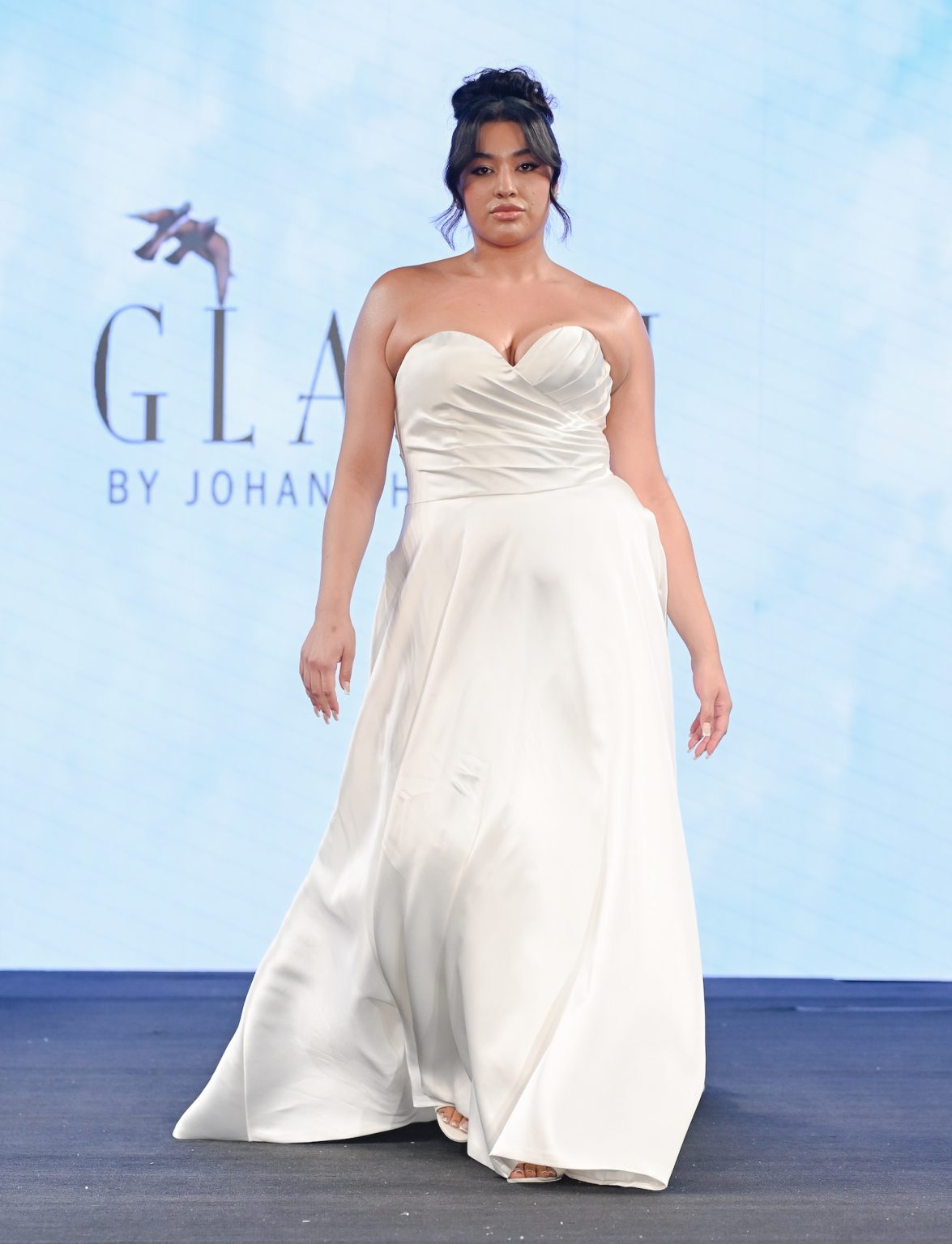 NEW YORK, NEW YORK - FEBRUARY 06: A model walks the runway at the Glaudi show during New York Fashion Week Powered By Art Hearts Fashion at The Angel Orensanz Foundation on February 06, 2025 in New York City. (Photo by Arun Nevader/Getty Images for Art Hearts Fashion)