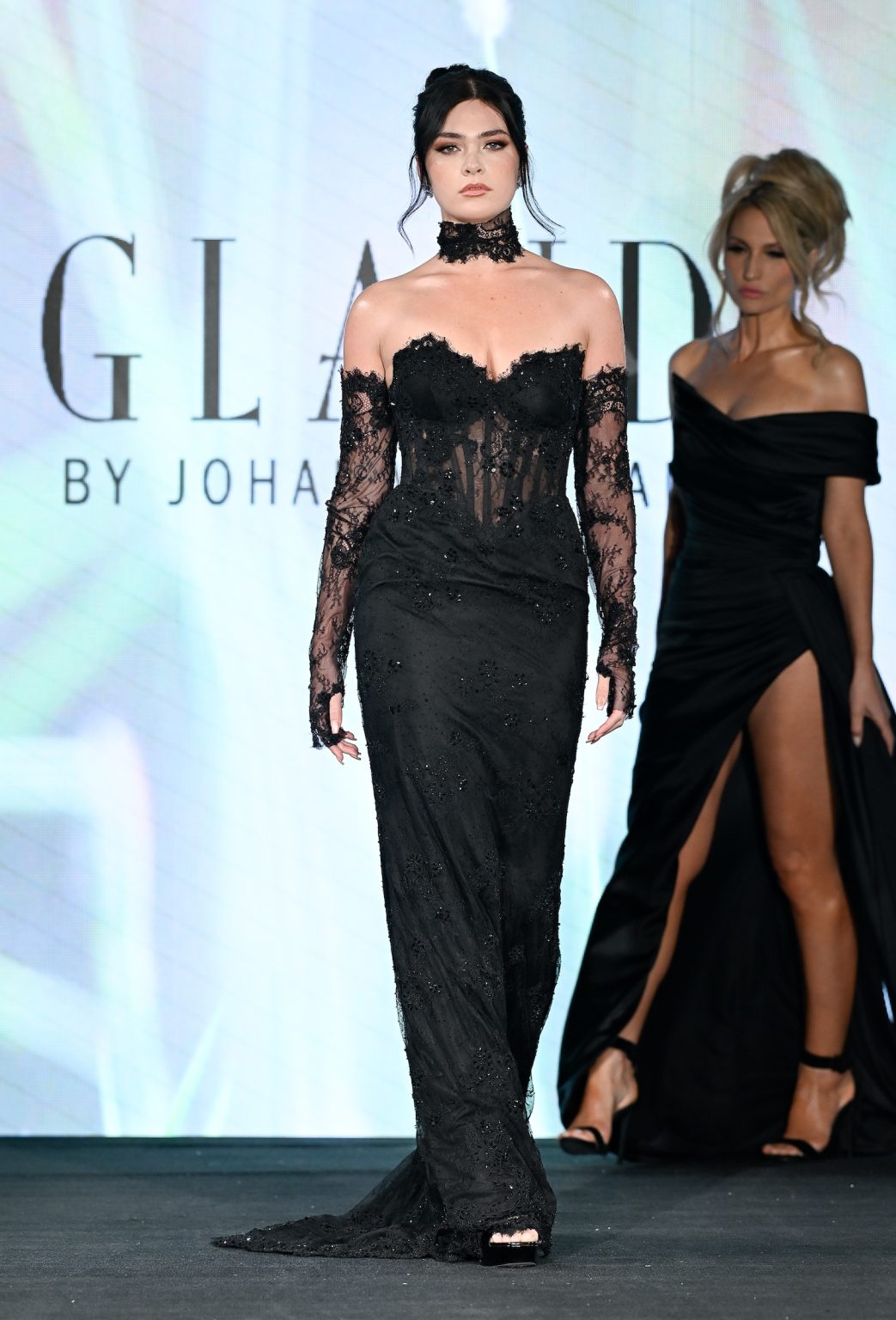 NEW YORK, NEW YORK - FEBRUARY 06: A model walks the runway at the Glaudi show during New York Fashion Week Powered By Art Hearts Fashion at The Angel Orensanz Foundation on February 06, 2025 in New York City. (Photo by Arun Nevader/Getty Images for Art Hearts Fashion)