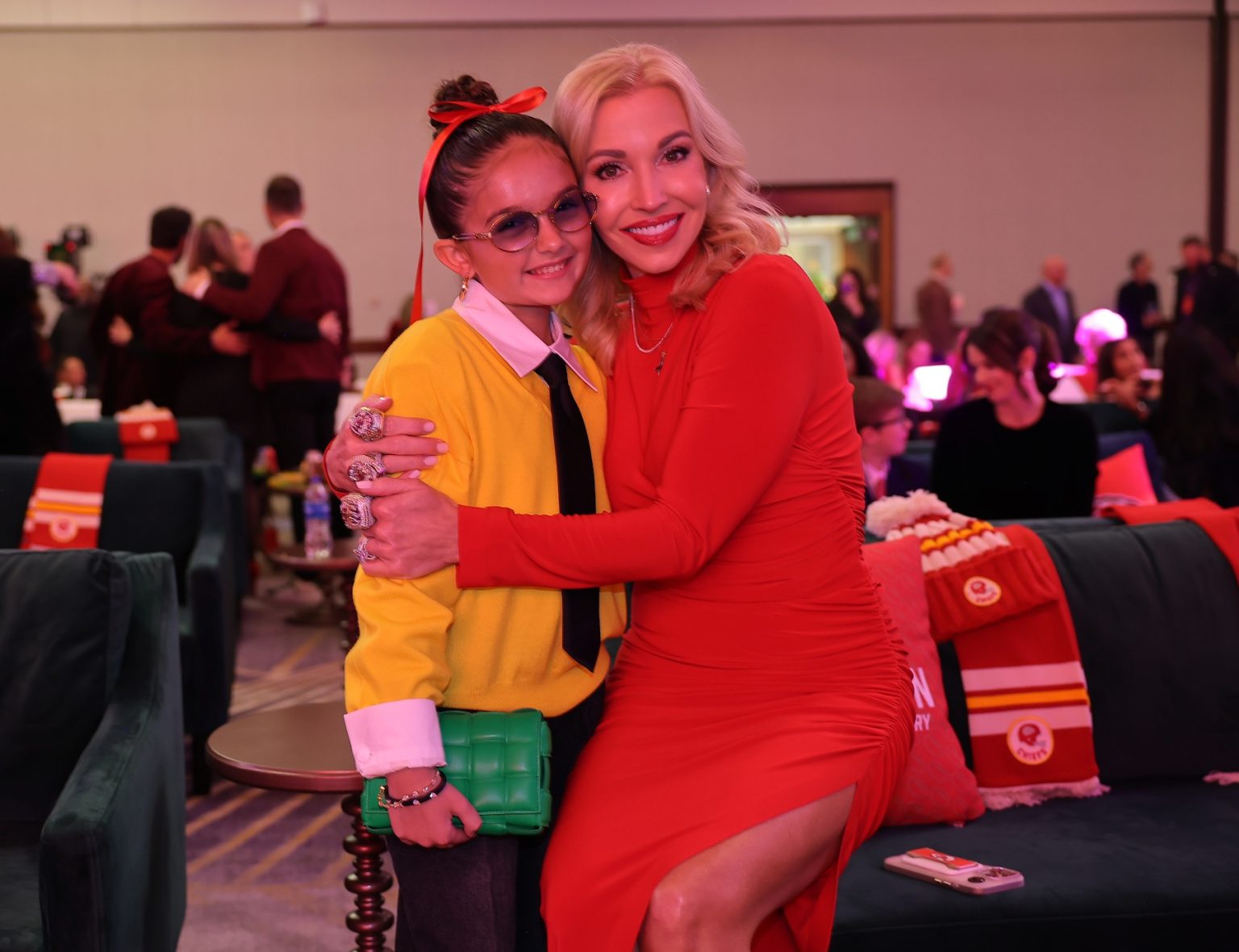 KANSAS CITY, MISSOURI - NOVEMBER 30: (L-R) Taylen Biggs and Tavia Hunt attend Hallmark's Premiere Screening of Holiday Touchdown: A Chiefs Love Story on November 30, 2024 in Kansas City, Missouri. (Photo by David Eulitt/Getty Images for Hallmark Media)