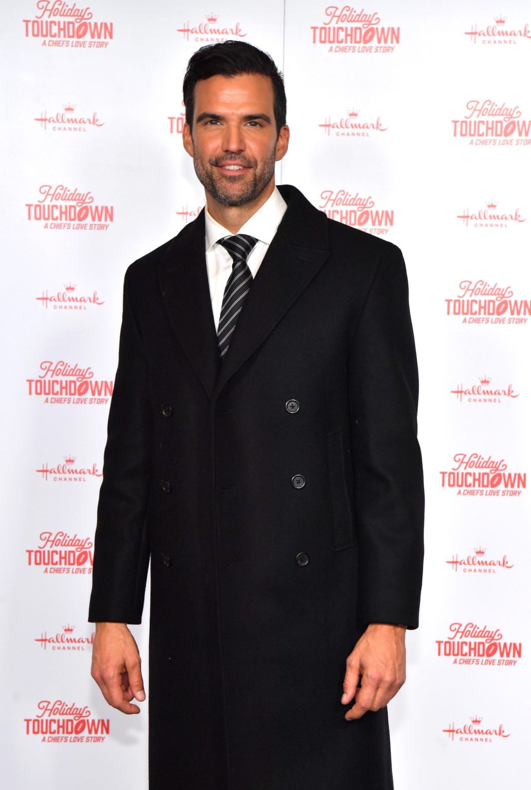 KANSAS CITY, MISSOURI - NOVEMBER 30: Benjamin Ayres attends Hallmark's Premiere Screening of Holiday Touchdown: A Chiefs Love Story on November 30, 2024 in Kansas City, Missouri. (Photo by Jason Davis/Getty Images for Hallmark Media)