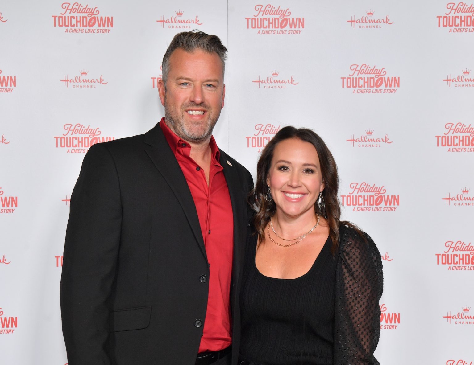 KANSAS CITY, MISSOURI - NOVEMBER 30: (L-R) Jeff Shumway and Melissa Shumway attend Hallmark's Premiere Screening of Holiday Touchdown: A Chiefs Love Story on November 30, 2024 in Kansas City, Missouri. (Photo by Jason Davis/Getty Images for Hallmark Media)