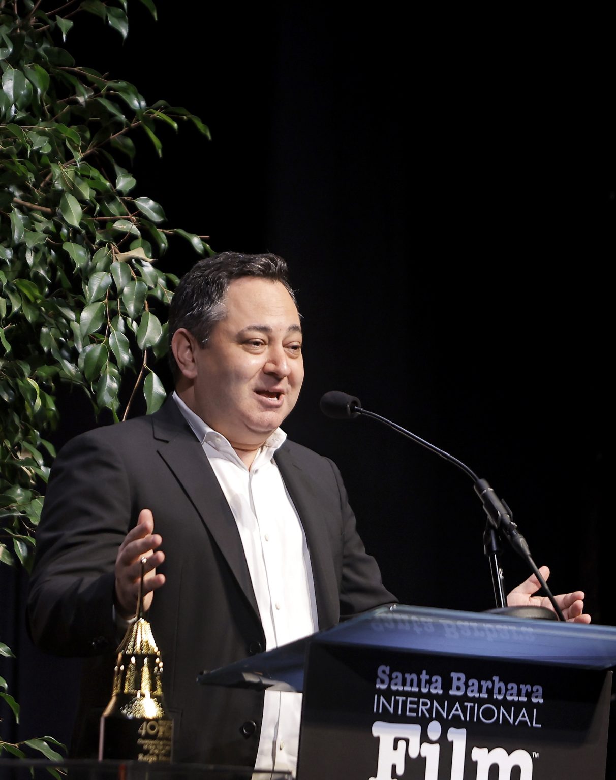 SANTA BARBARA, CALIFORNIA - FEBRUARY 06: Scott Feinberg speaks onstage at the Outstanding Performer of the Year Award ceremony during the 40th Santa Barbara International Film Festival at Arlington Theatre on February 06, 2025 in Santa Barbara, California. (Photo by Tibrina Hobson/Getty Images for Santa Barbara International Film Festival)