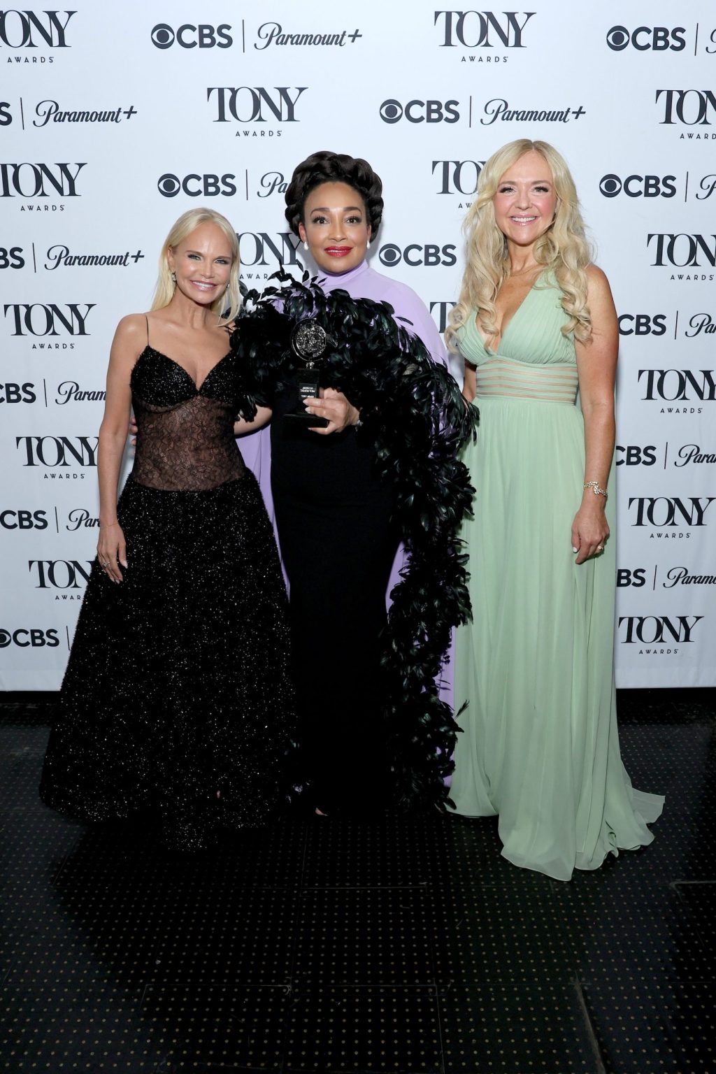 NEW YORK, NEW YORK - JUNE 08: (L-R) Kristin Chenoweth, Natalie Venetia Belcon, winner of the Best Performance by an Actress in a Featured Role in a Musical award for "Buena Vista Social Club," and Rachel Bay Jones attend The 78th Annual Tony Awards at Radio City Music Hall on June 08, 2025 in New York City. (Photo by Jemal Countess/Getty Images for Tony Awards Productions)