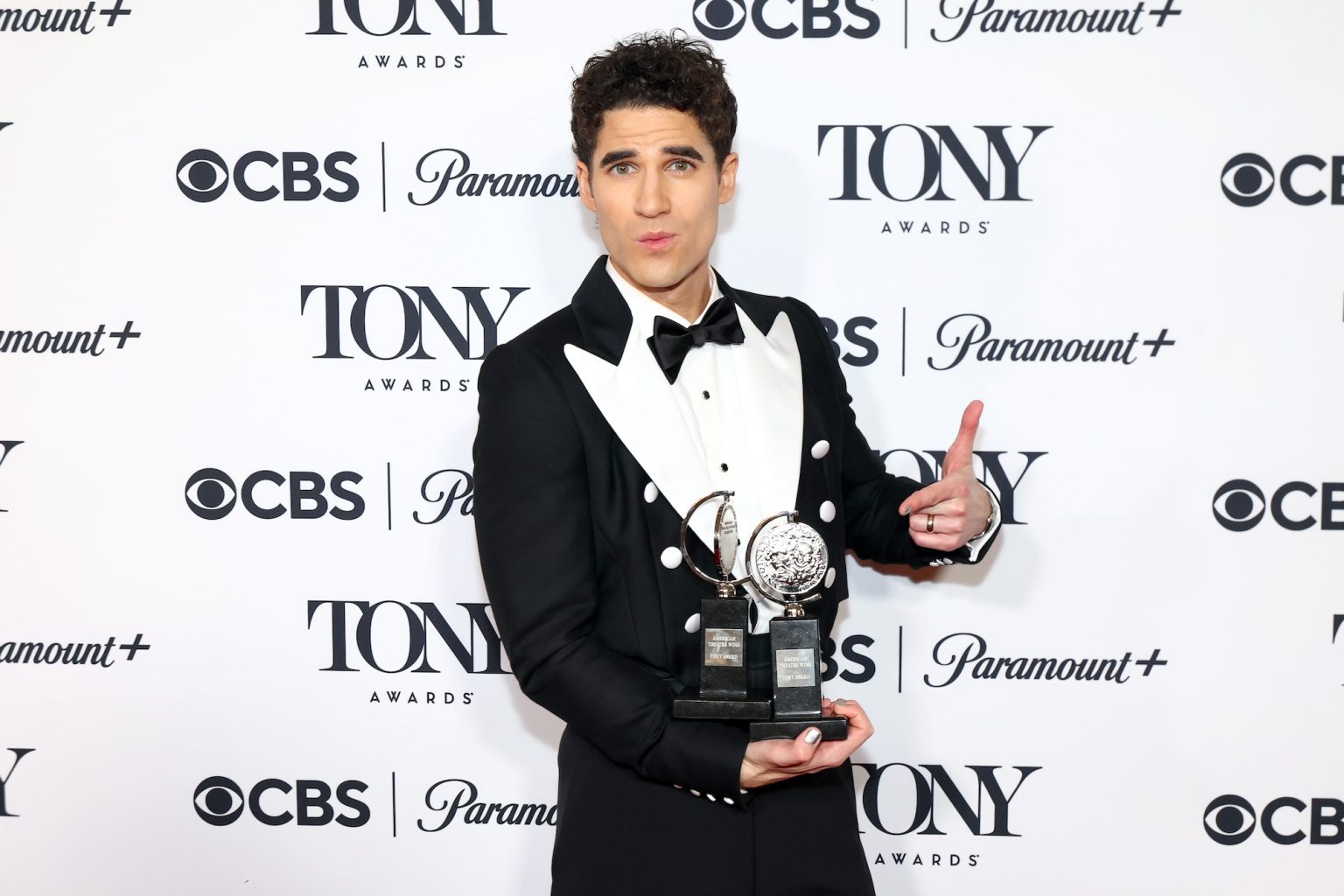 NEW YORK, NEW YORK - JUNE 08: Darren Criss poses with the Best Musical award for "Maybe Happy Ending" in the press room during the The 78th Annual Tony Awards at 3 West Club on June 08, 2025 in New York City. (Photo by Arturo Holmes/WireImage)