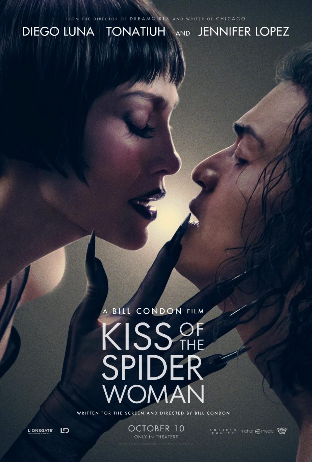 KISS OF THE SPIDER WOMAN