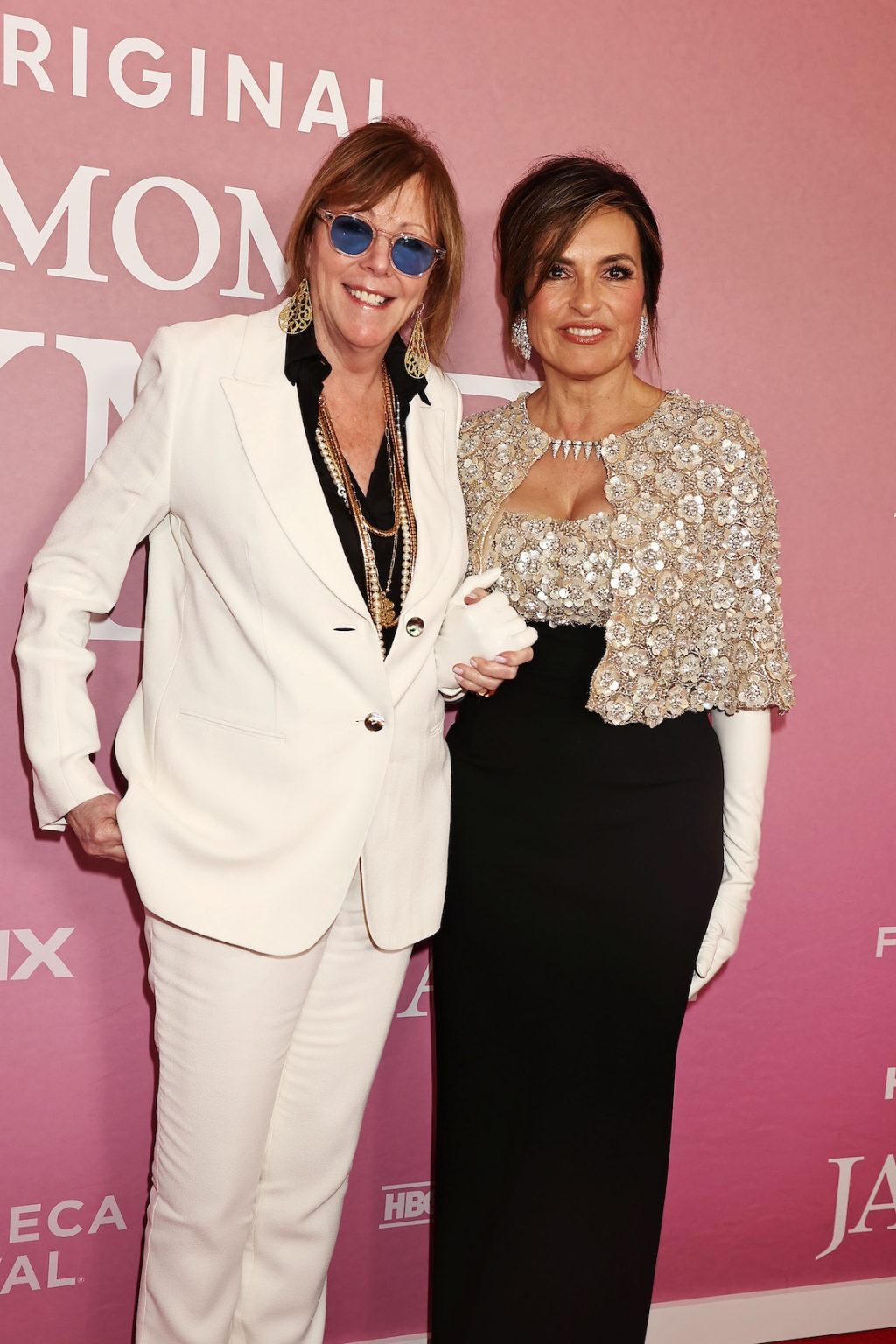 New York, New York - 6/13/25 - 2025 Tribeca Festival hosts New York Premiere of HBO Documentary “ MY MOM JAYNE “ -PICTURED: Jane Rosenthal and Mariska Hargitay - PHOTO by: Dave Allocca / Starpix - Location: Carnegie Hall