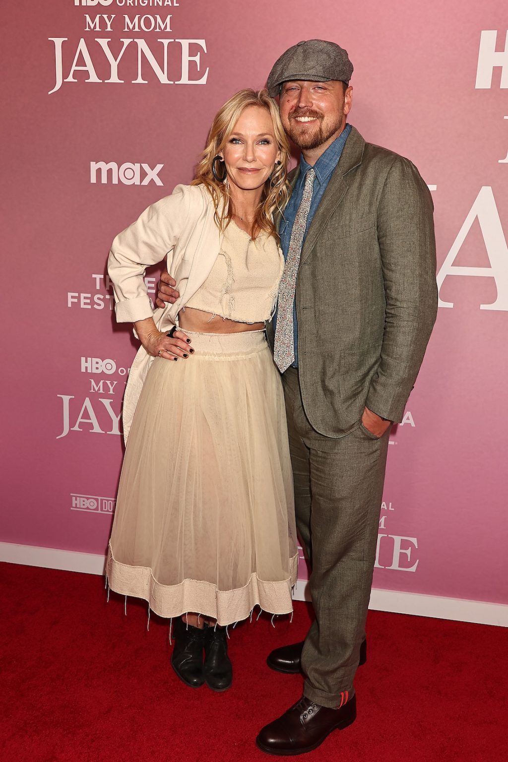 New York, New York - 6/13/25 - 2025 Tribeca Festival hosts New York Premiere of HBO Documentary “ MY MOM JAYNE “ -PICTURED: Kelly Giddish and Beau Richards - PHOTO by: Dave Allocca / Starpix - Location: Carnegie Hall