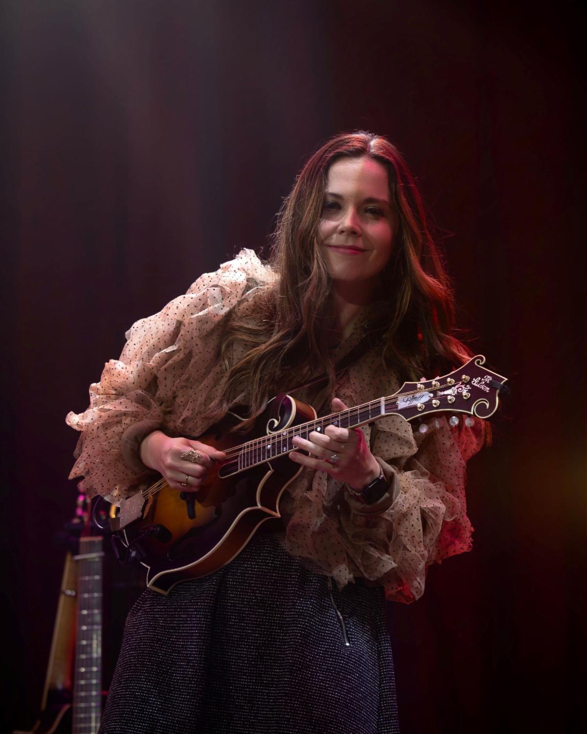Gibson honors Sierra Hull, the first female artist to have a signature Gibson mandolin with the F-5 Master model and F-5G