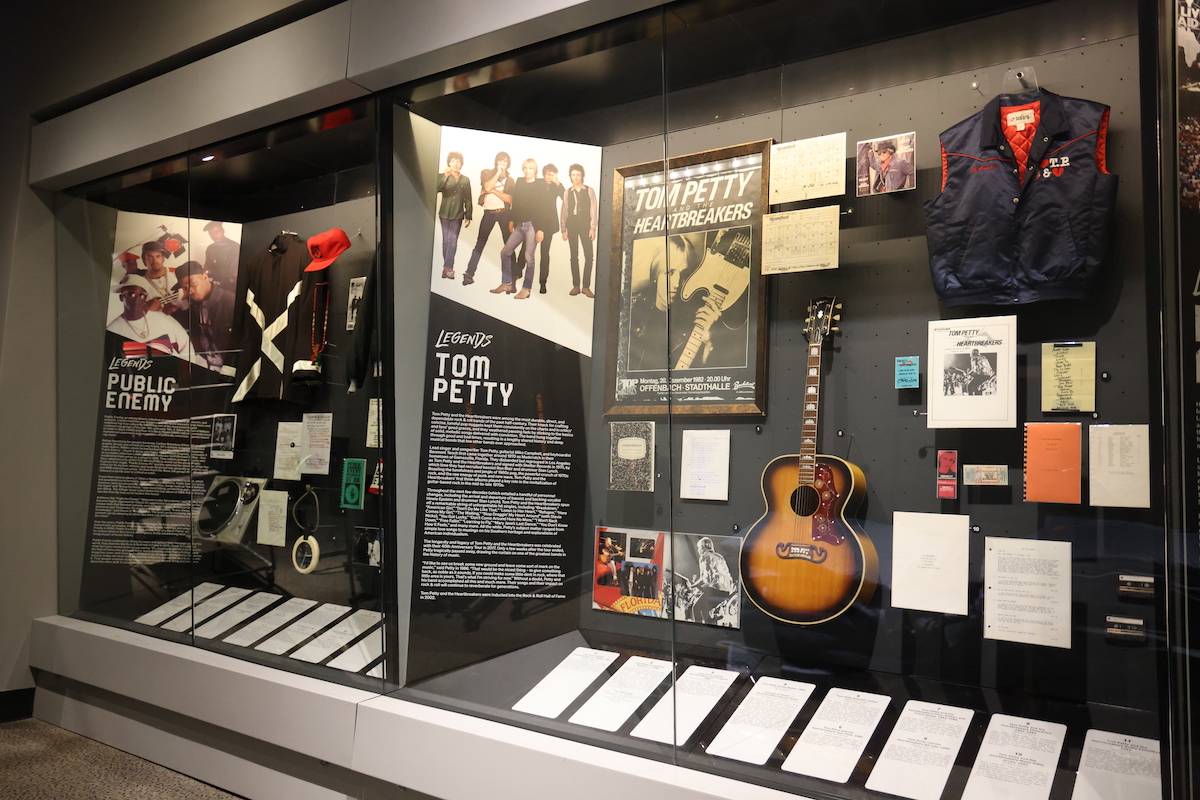 ROCK & ROLL HALL OF FAME WELCOMES 2002 INDUCTEES TOM PETTY AND THE HEARTBREAKERS NEW ARTIFACTS CELEBRATING THE LONG AFTER DARK ALBUM AND TOUR