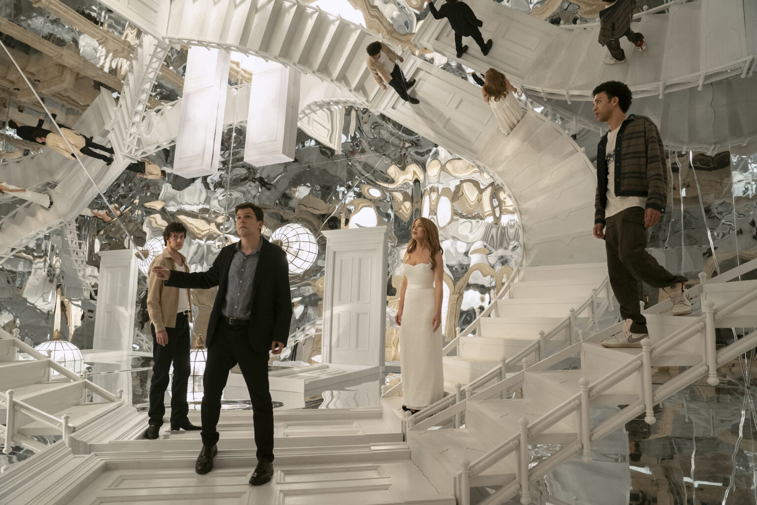 NOW YOU SEE ME: NOW YOU DON'T