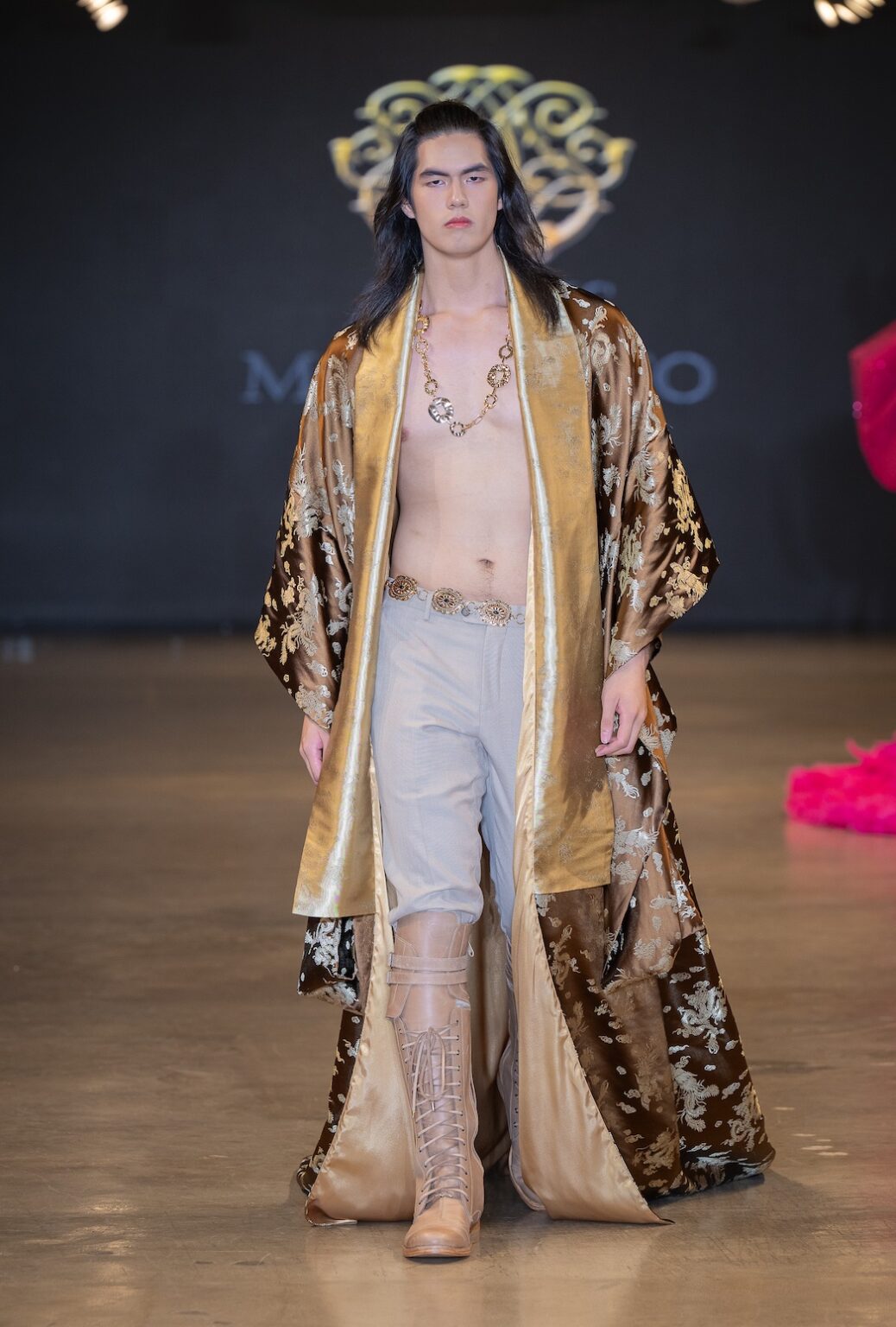 LOS ANGELES, CALIFORNIA - OCTOBER 16: A model walks the runway at the Alexis Monsanto show during Los Angeles Fashion Week Powered By Art Hearts Fashion at The New Mart on October 16, 2025 in Los Angeles, California. (Photo by Mark Gunter/Getty Images for Art Hearts Fashion)
