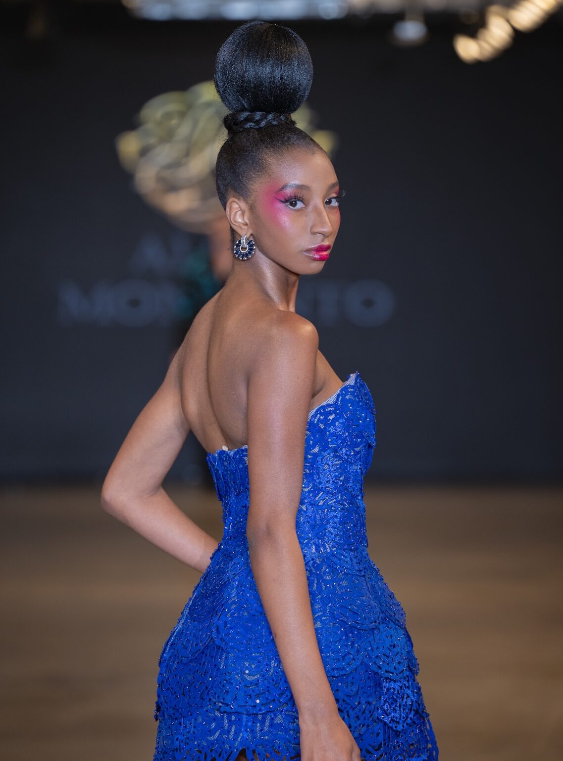 LOS ANGELES, CALIFORNIA - OCTOBER 16: A model walks the runway at the Alexis Monsanto show during Los Angeles Fashion Week Powered By Art Hearts Fashion at The New Mart on October 16, 2025 in Los Angeles, California. (Photo by Mark Gunter/Getty Images for Art Hearts Fashion)