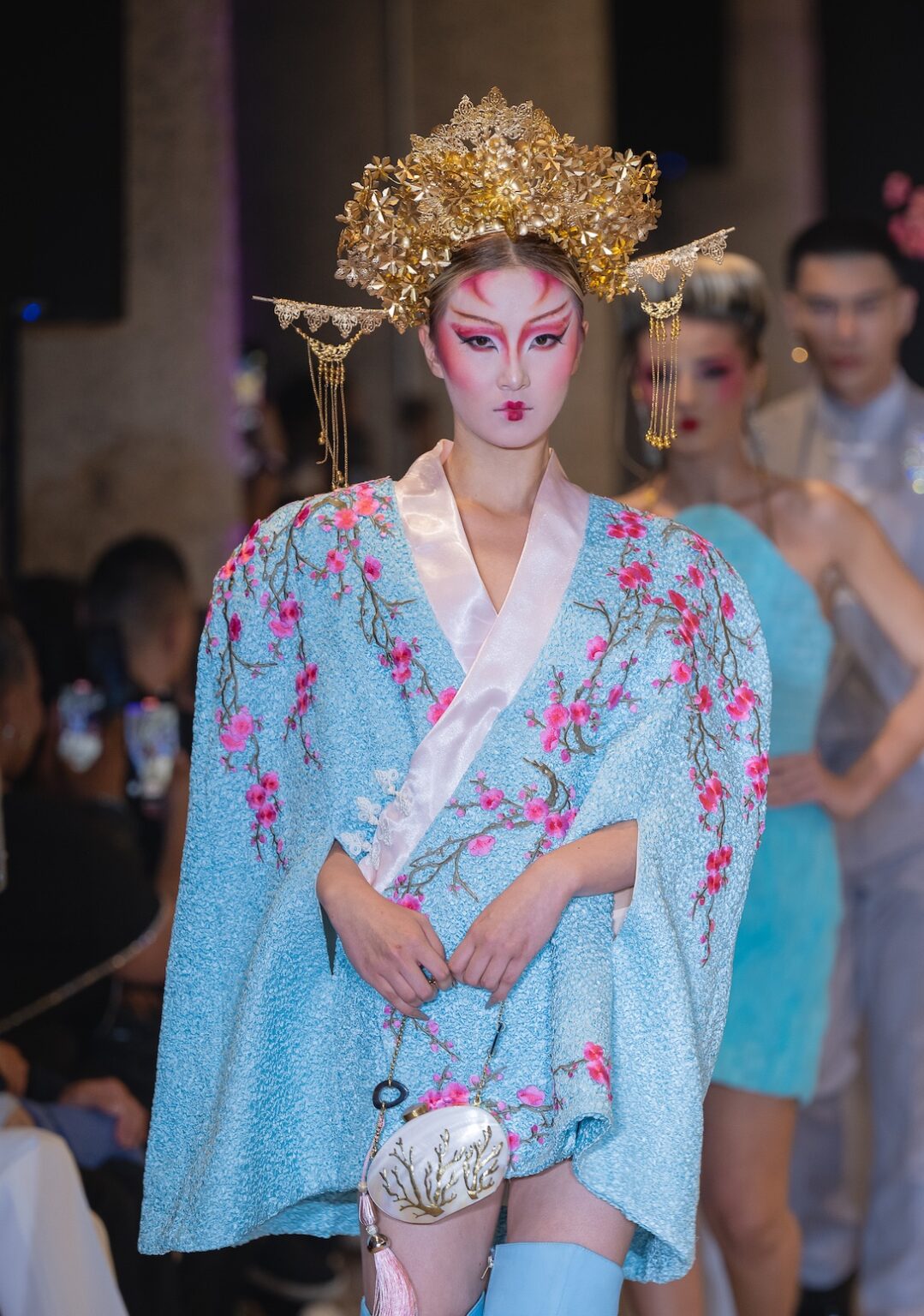 LOS ANGELES, CALIFORNIA - OCTOBER 16: A model walks the runway at the Alexis Monsanto show during Los Angeles Fashion Week Powered By Art Hearts Fashion at The New Mart on October 16, 2025 in Los Angeles, California. (Photo by Mark Gunter/Getty Images for Art Hearts Fashion)