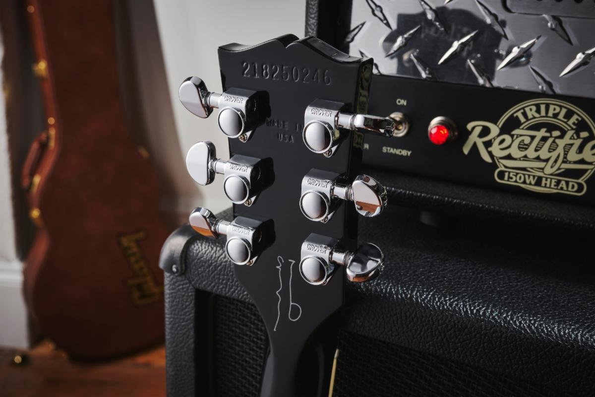 An Iconic Collaboration Introducing The Noel Gallagher Gibson Les Paul Standard Limited Edition 6