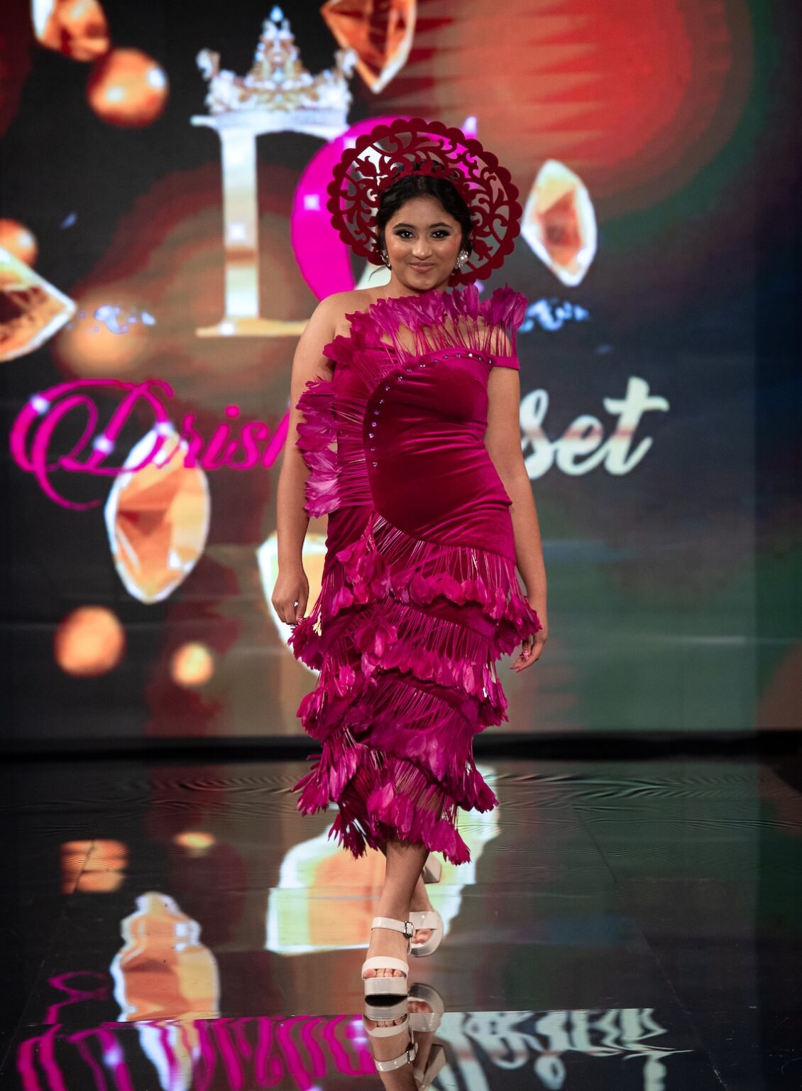NEW YORK, NEW YORK - SEPTEMBER 13: A model walks the runway at the Drisha Closet show during New York Fashion Week at The Angel Orensanz Foundation on September 13, 2025 in New York City. (Photo by Mark Gunter/Getty Images for Art Hearts Fashion)