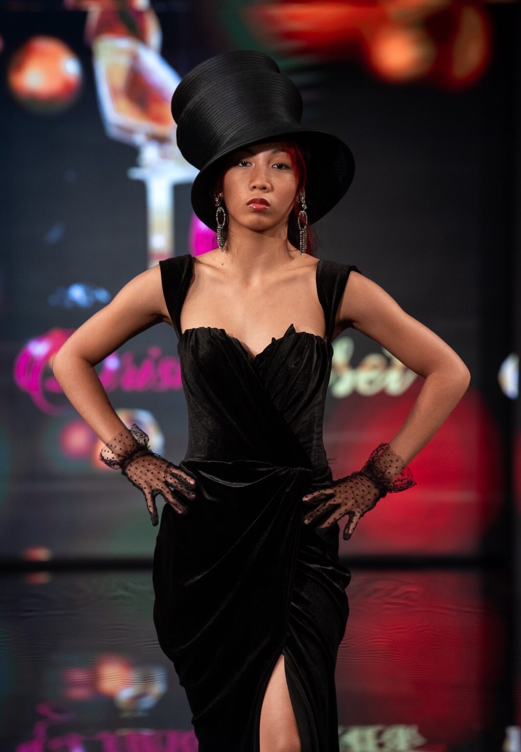 NEW YORK, NEW YORK - SEPTEMBER 13: A model walks the runway at the Drisha Closet show during New York Fashion Week at The Angel Orensanz Foundation on September 13, 2025 in New York City. (Photo by Mark Gunter/Getty Images for Art Hearts Fashion)