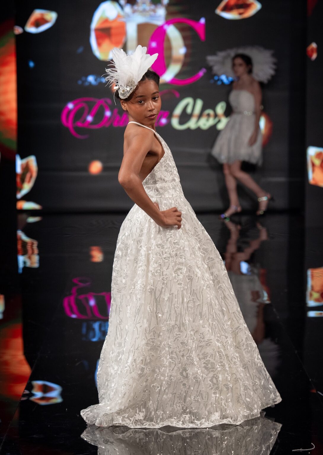 NEW YORK, NEW YORK - SEPTEMBER 13: A model walks the runway at the Drisha Closet show during New York Fashion Week at The Angel Orensanz Foundation on September 13, 2025 in New York City. (Photo by Mark Gunter/Getty Images for Art Hearts Fashion)