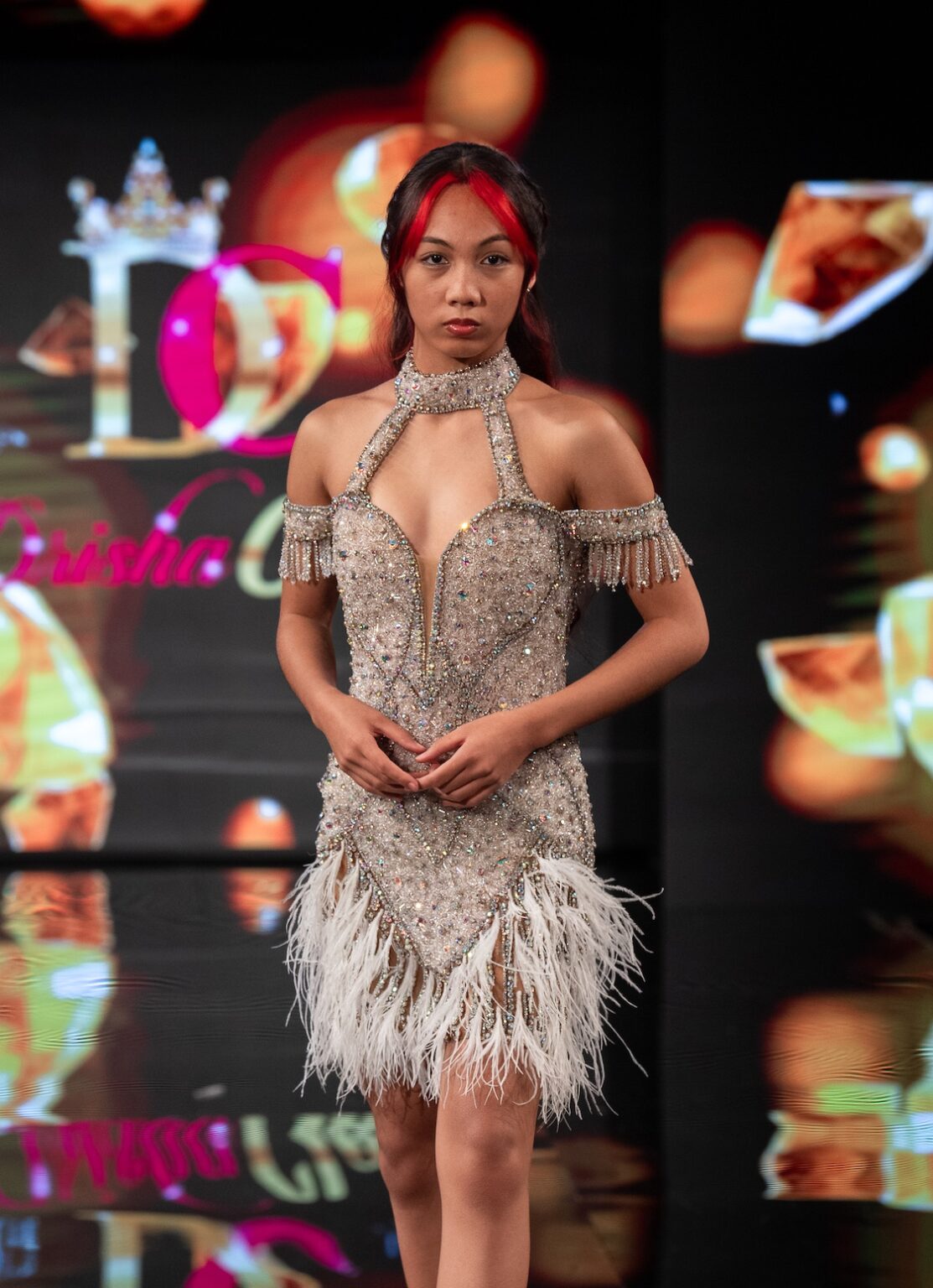 NEW YORK, NEW YORK - SEPTEMBER 13: A model walks the runway at the Drisha Closet show during New York Fashion Week at The Angel Orensanz Foundation on September 13, 2025 in New York City. (Photo by Mark Gunter/Getty Images for Art Hearts Fashion)