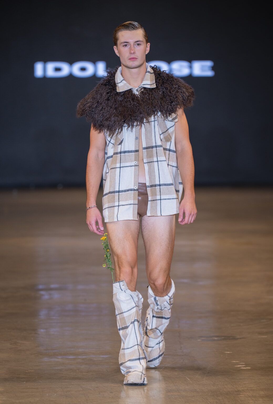 Idol Jose Runway Show Of Los Angeles Fashion Show Lafw Ss26 17