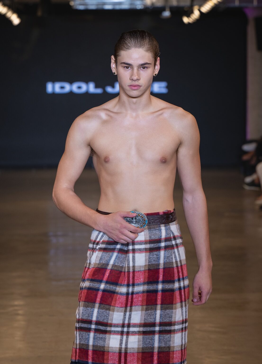 LOS ANGELES, CALIFORNIA - OCTOBER 16: A model walks the runway at the Idol Jose show during Los Angeles Fashion Week Powered By Art Hearts Fashion at The New Mart on October 16, 2025 in Los Angeles, California. (Photo by Mark Gunter/Getty Images for Art Hearts Fashion)