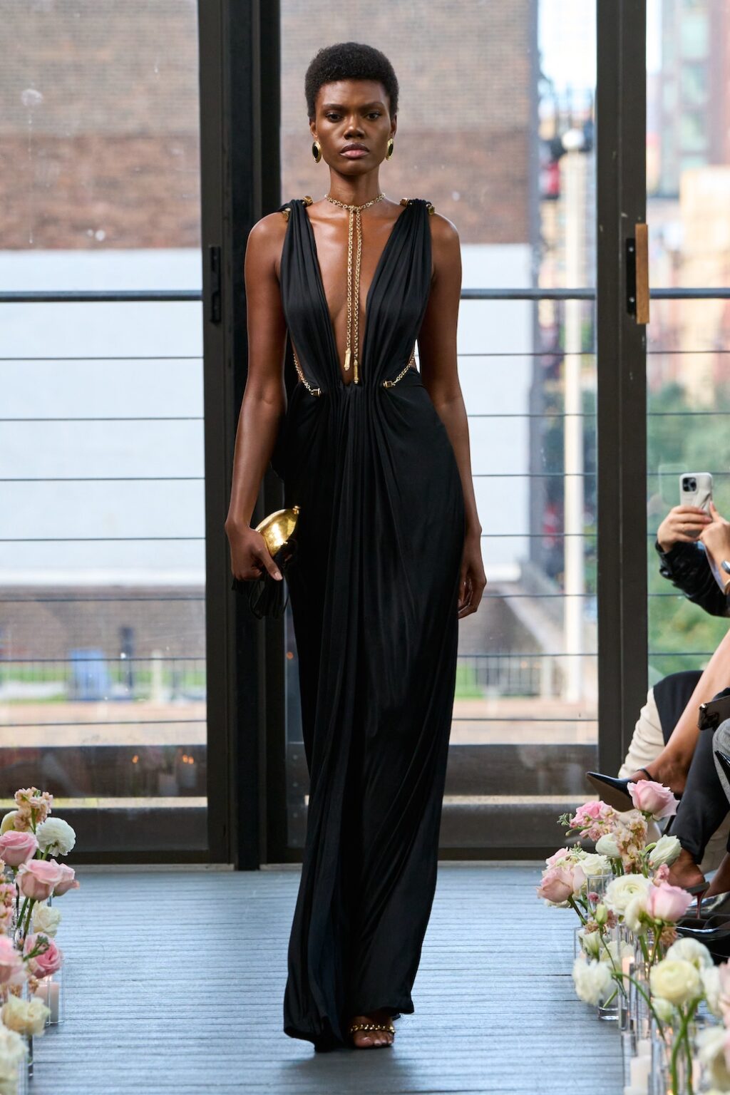 Janet Mandell’s Runway Show of A Tribute to Vintage: Archival Showcase Captivates – runway look
