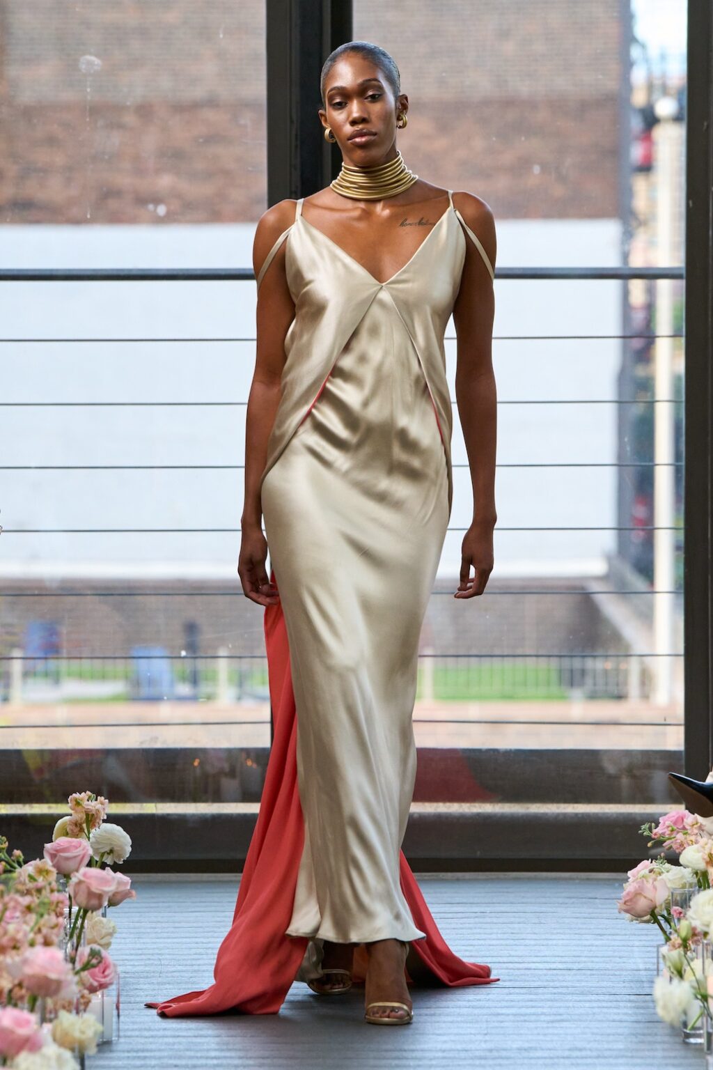 Janet Mandell’s Runway Show of A Tribute to Vintage: Archival Showcase Captivates – runway look