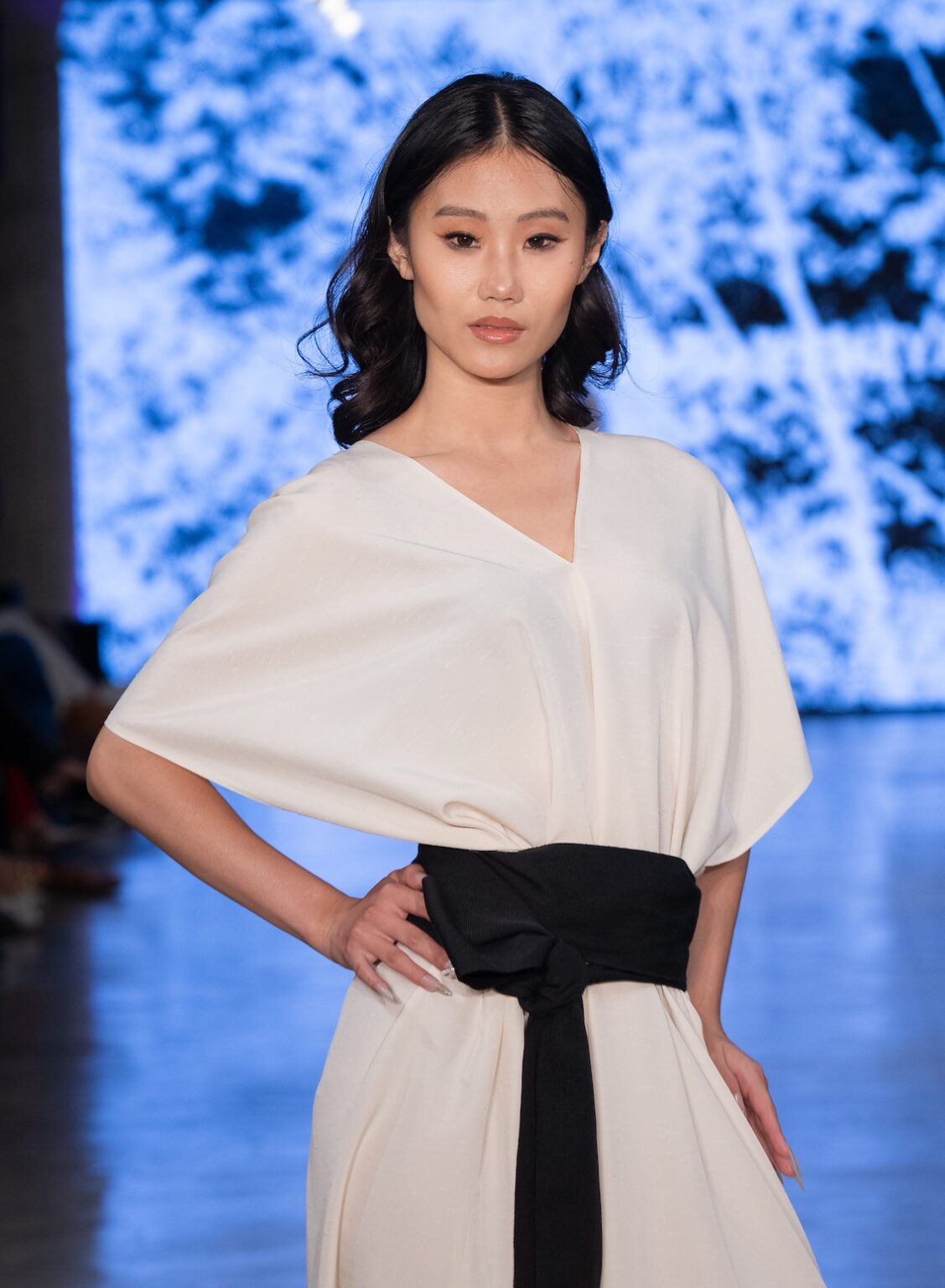 LOS ANGELES, CALIFORNIA - OCTOBER 17: A model walks the runway at the Kentaro Kameyama show during Los Angeles Fashion Week Powered By Art Hearts Fashion at The New Mart on October 17, 2025 in Los Angeles, California. (Photo by Mark Gunter/Getty Images for Art Hearts Fashion)