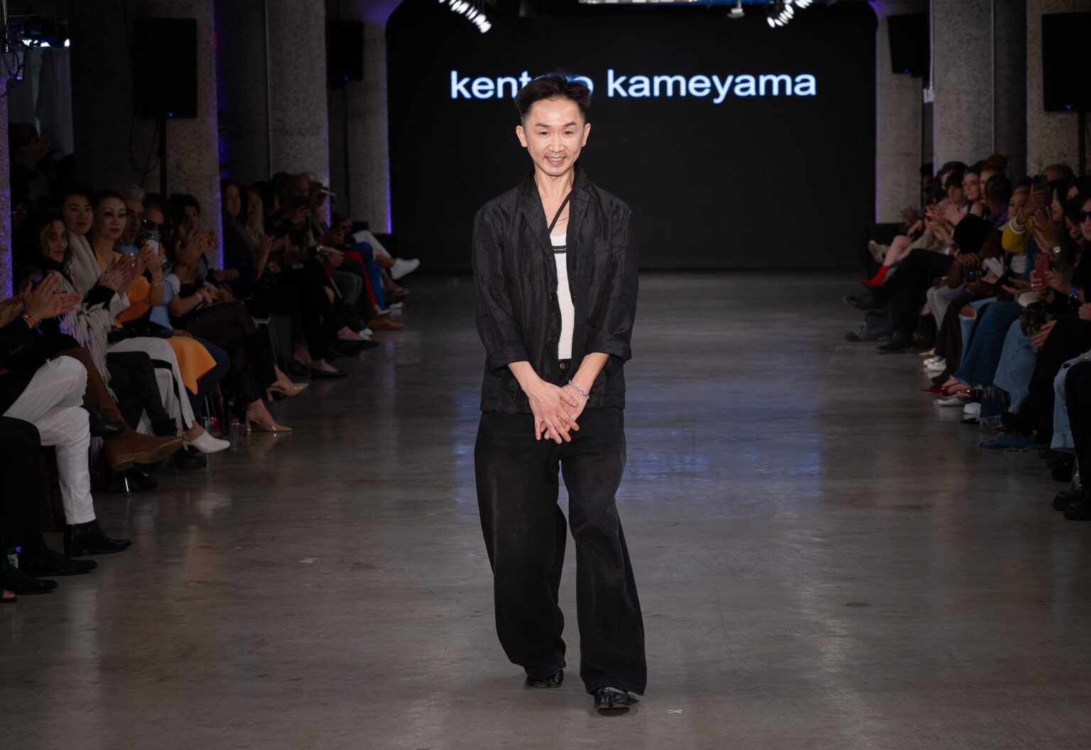 LOS ANGELES, CALIFORNIA - OCTOBER 17: Designer Kentaro Kameyama walks the runway at the Kentaro Kameyama show during Los Angeles Fashion Week Powered By Art Hearts Fashion at The New Mart on October 17, 2025 in Los Angeles, California. (Photo by Mark Gunter/Getty Images for Art Hearts Fashion)