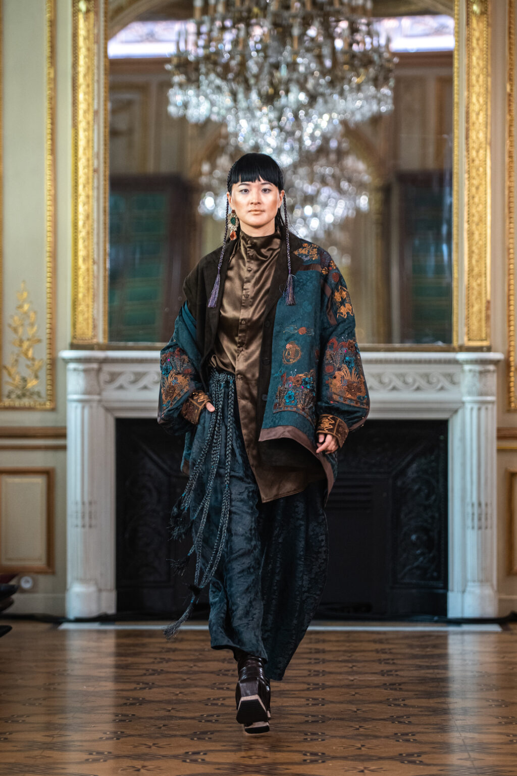 Runway by ZOUXIN during Paris Fashion Week for Spring Summer 2026 – runway look