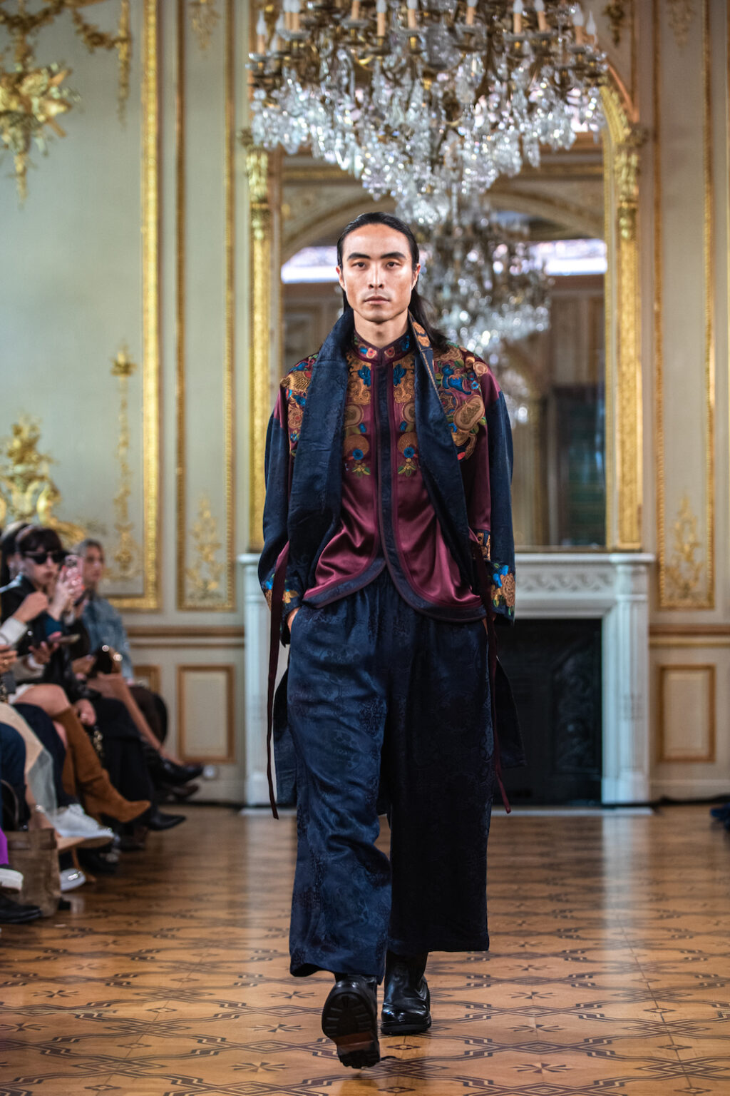Runway by ZOUXIN during Paris Fashion Week for Spring Summer 2026 – runway look