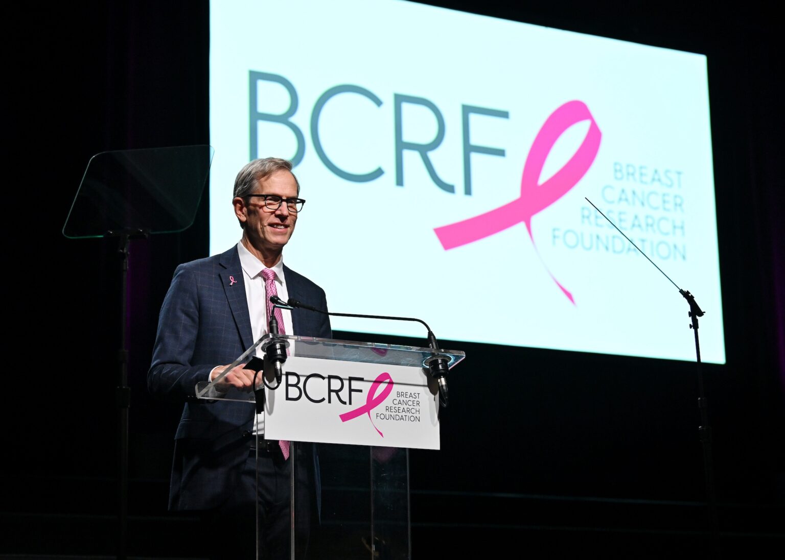 NEW YORK, NEW YORK - OCTOBER 30: Robert H. Vonderheide speaks onstage at the Breast Cancer Research Foundation New York Symposium & Awards Luncheon at New York Hilton Midtown on October 30, 2025 in New York City. (Photo by Bryan Bedder/Getty Images for Breast Cancer Research Foundation)