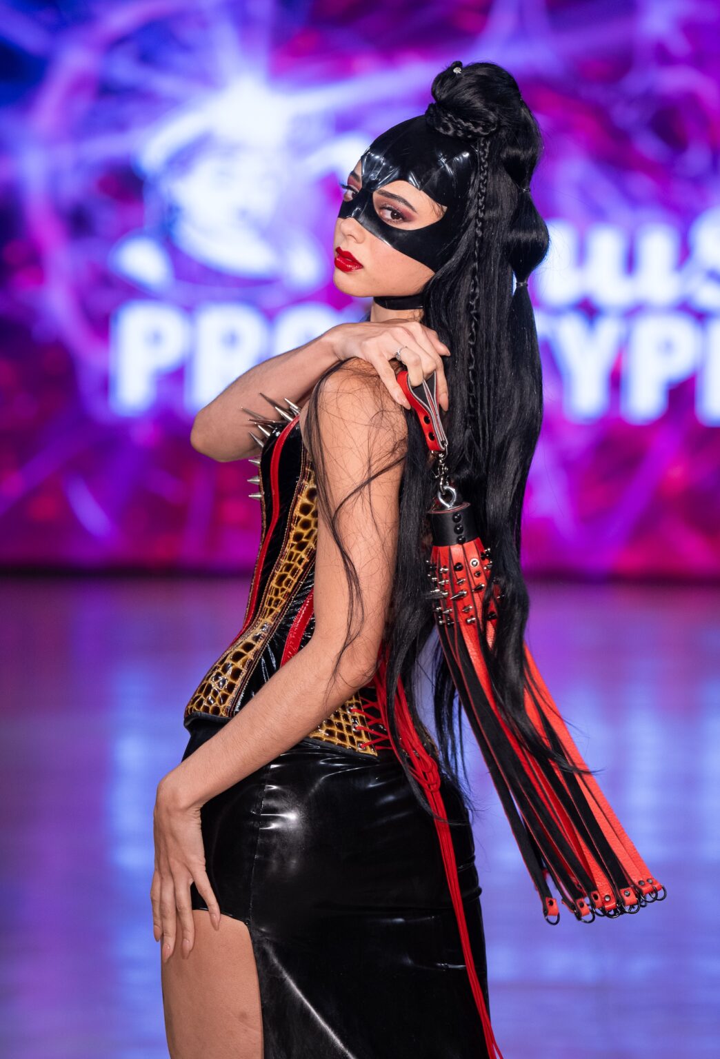 LOS ANGELES, CALIFORNIA - OCTOBER 18: A model walks the runway at the Venus Prototype show during Los Angeles Fashion Week Powered By Art Hearts Fashion at The New Mart on October 18, 2025 in Los Angeles, California. (Photo by Mark Gunter/Getty Images for Art Hearts Fashion)