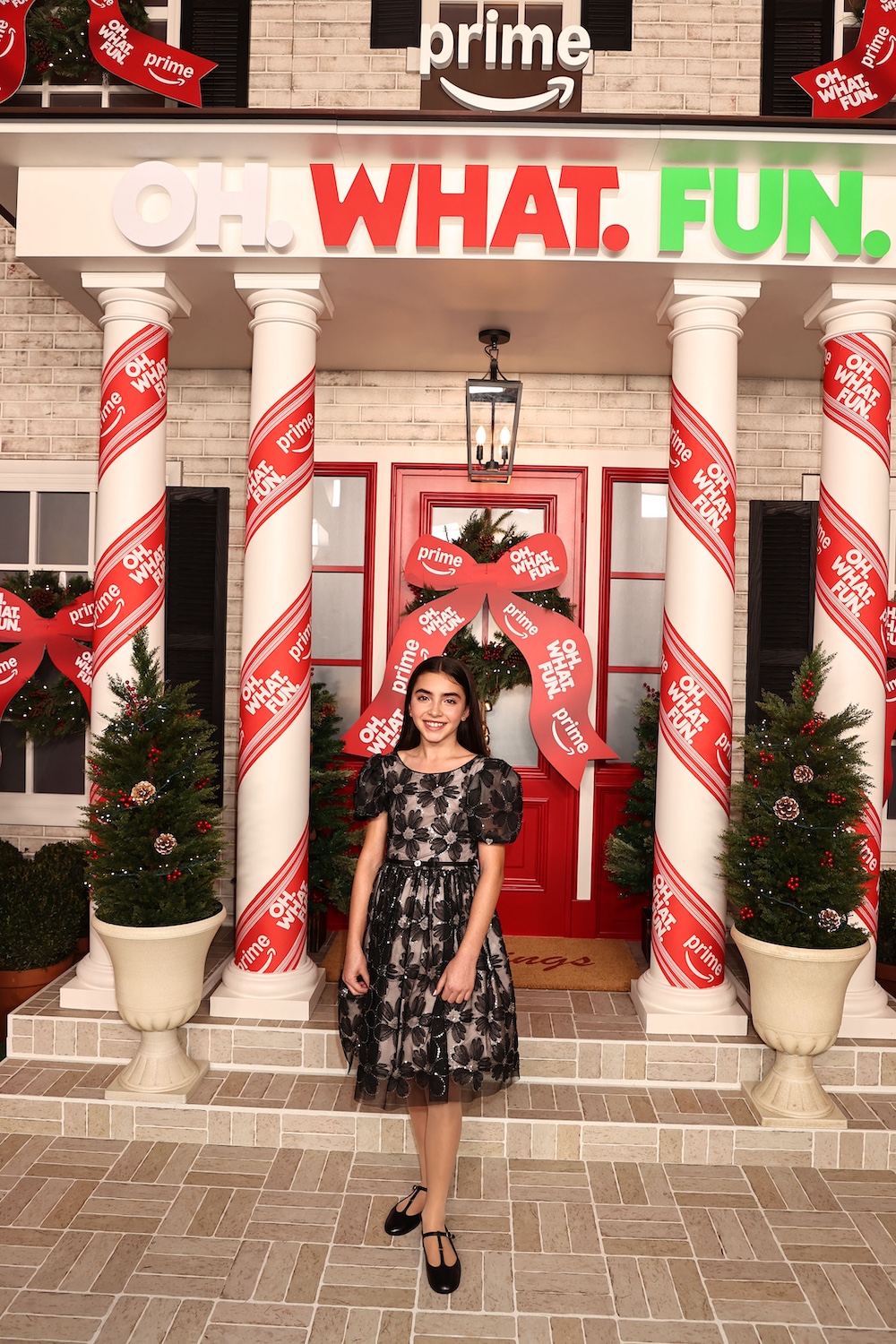 Oh What Fun World Premiere Red Carpet With Photos Of Michelle Pfeiffer Felicity Jones Chloe Grace Moretz Denis Leary Dominic Sessa Gwen Stefani More 32