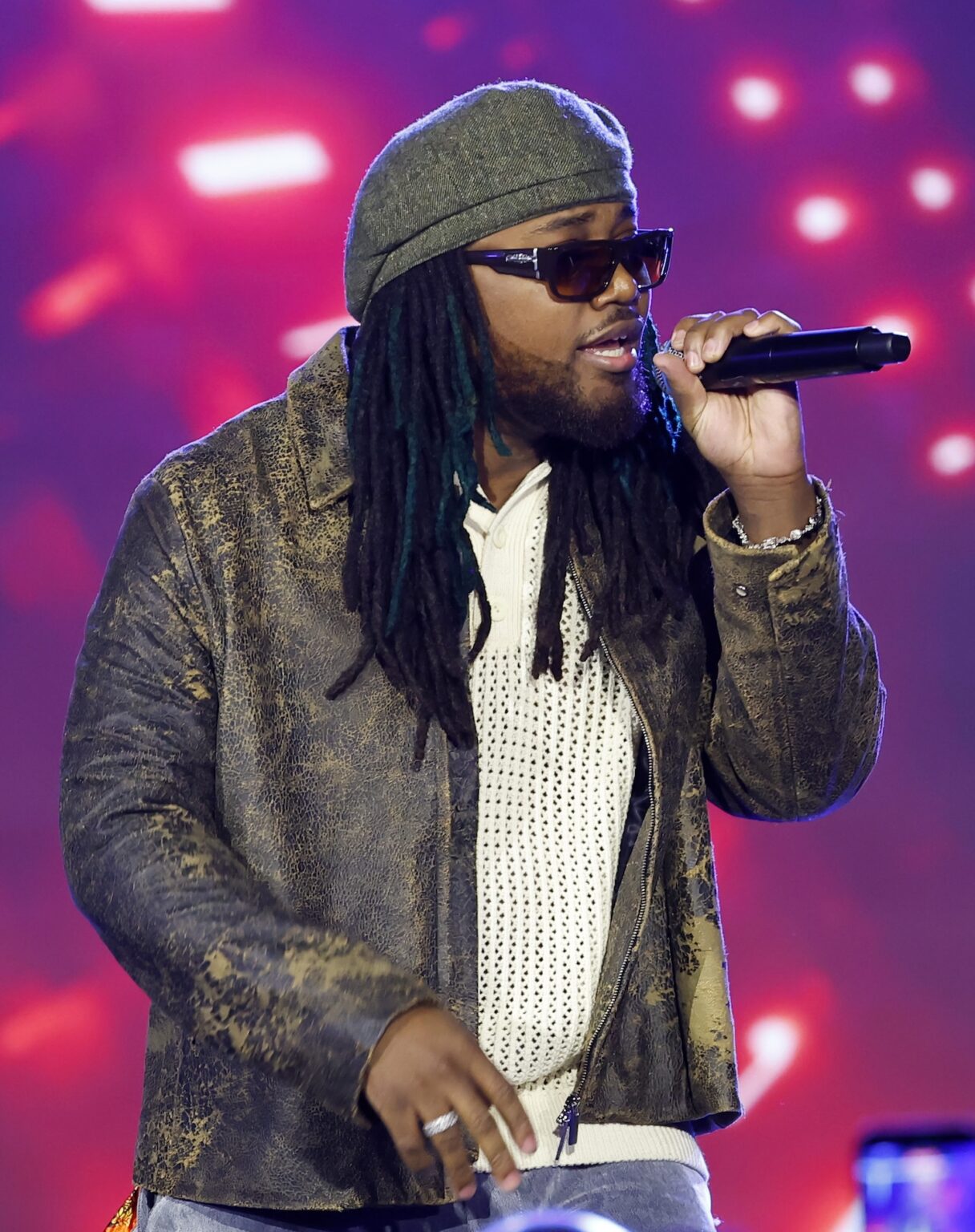 LOS ANGELES, CALIFORNIA - JANUARY 29: Leon Thomas performs onstage during the 2026 Recording Academy Honors presented by The Black Music Collective during the 68th GRAMMY Awards on January 29, 2026 in Los Angeles, California. (Photo by Leon Bennett/Getty Images for The Recording Academy)