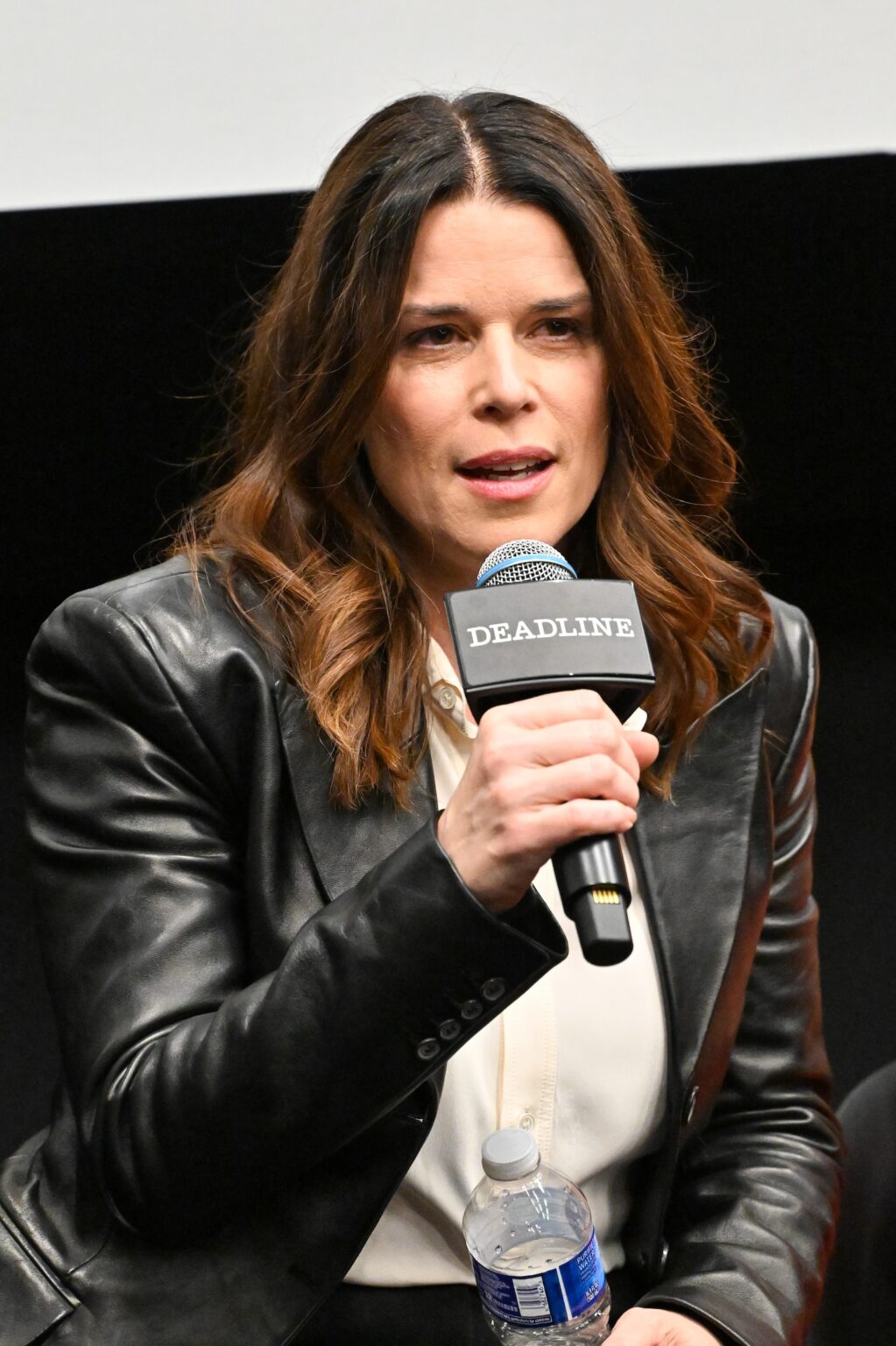 Neve Campbell at the Deadline x "The Lincoln Lawyer" Season 4 Premiere Celebration at PMC Rooftop Terrace on January 28, 2026 in Los Angeles, California. Earl Gibson III