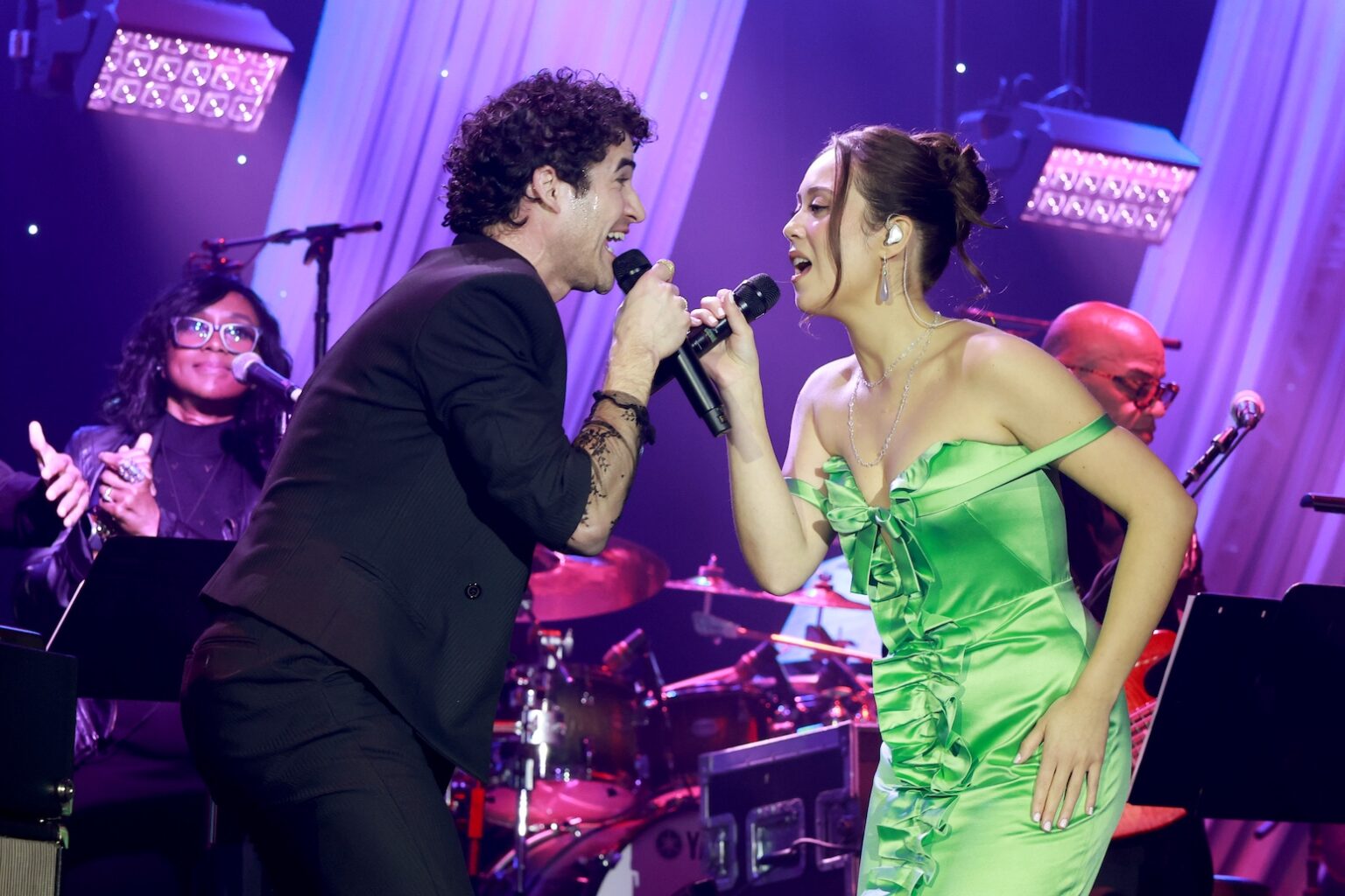 LOS ANGELES, CALIFORNIA - JANUARY 31: (L-R) Darren Criss and Laufey perform onstage during the 68th GRAMMY Awards Pre-GRAMMY Gala & GRAMMY Salute to Industry Icons Honoring Avery Lipman & Monte Lipman on January 31, 2026 in Los Angeles, California. (Photo by Kevin Mazur/Getty Images for The Recording Academy)