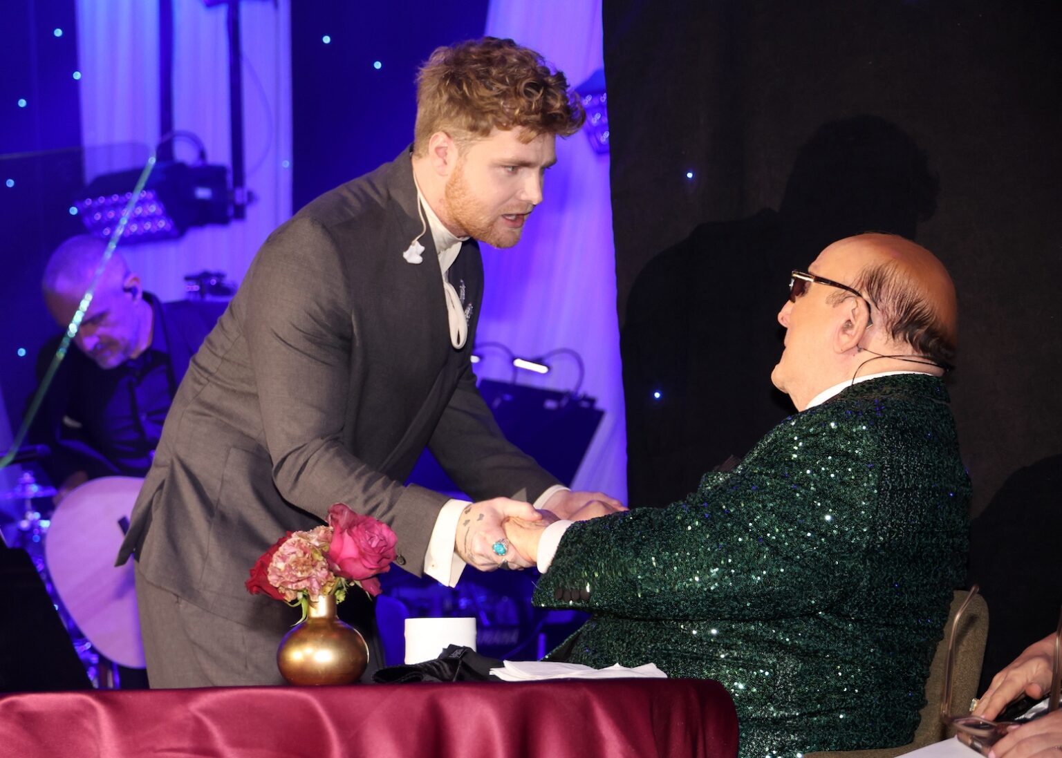 LOS ANGELES, CALIFORNIA - JANUARY 31: (L-R) Alex Warren and Clive Davis onstage during the 68th GRAMMY Awards Pre-GRAMMY Gala & GRAMMY Salute to Industry Icons Honoring Avery Lipman & Monte Lipman on January 31, 2026 in Los Angeles, California. (Photo by Johnny Nunez/Getty Images for The Recording Academy)