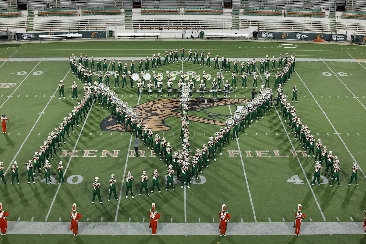 Lionsgate Presents Three HBCU Marching Bands Celebrating the Music and Legacy of Michael Jackson – Event photo