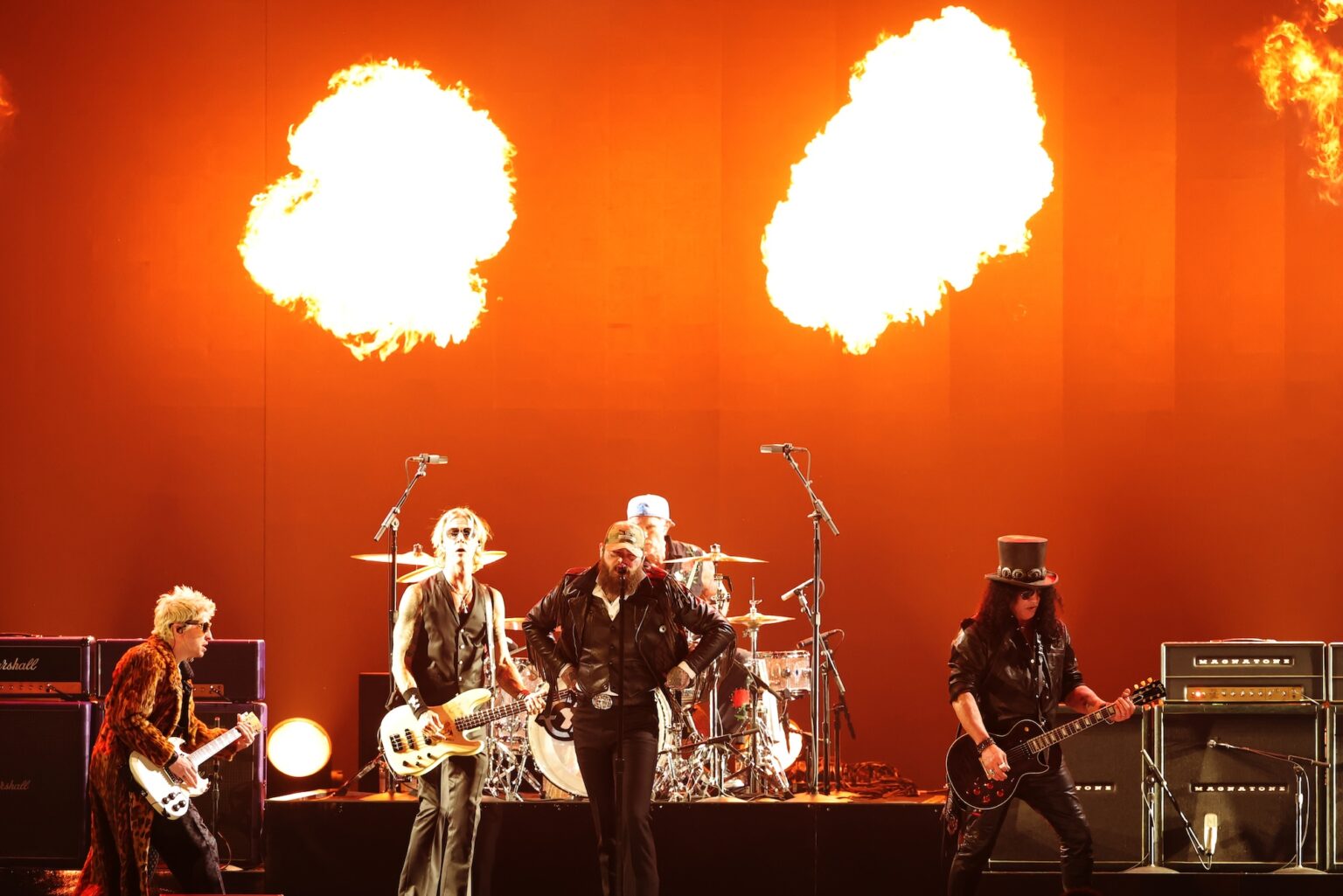 LOS ANGELES, CALIFORNIA - FEBRUARY 01: (L-R) Alex Watt, Duff McKagan, Post Malone, Chad Smith, and Slash perform onstage during the 68th GRAMMY Awards at Crypto.com Arena on February 01, 2026 in Los Angeles, California. (Photo by Kevin Winter/Getty Images for The Recording Academy)