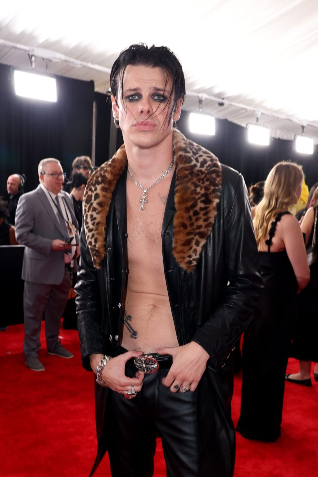 LOS ANGELES, CALIFORNIA - FEBRUARY 01: Yungblud attends the 68th GRAMMY Awards on February 01, 2026 in Los Angeles, California. (Photo by Johnny Nunez/Getty Images for The Recording Academy)