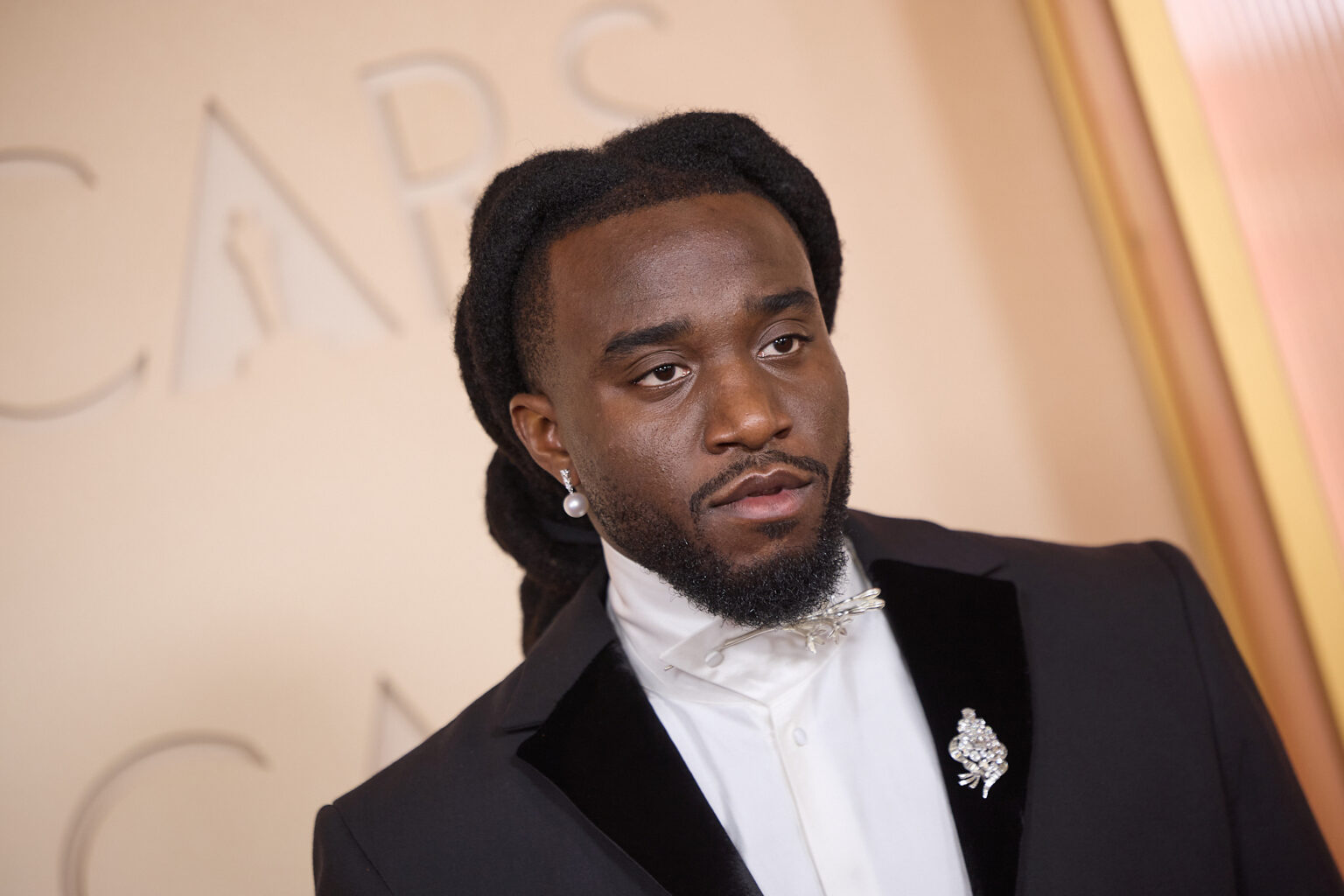 Shaboozey arrives on the red carpet of the 98th Oscars® at the Dolby® Theatre at Ovation Hollywood on Sunday, March 15, 2026.