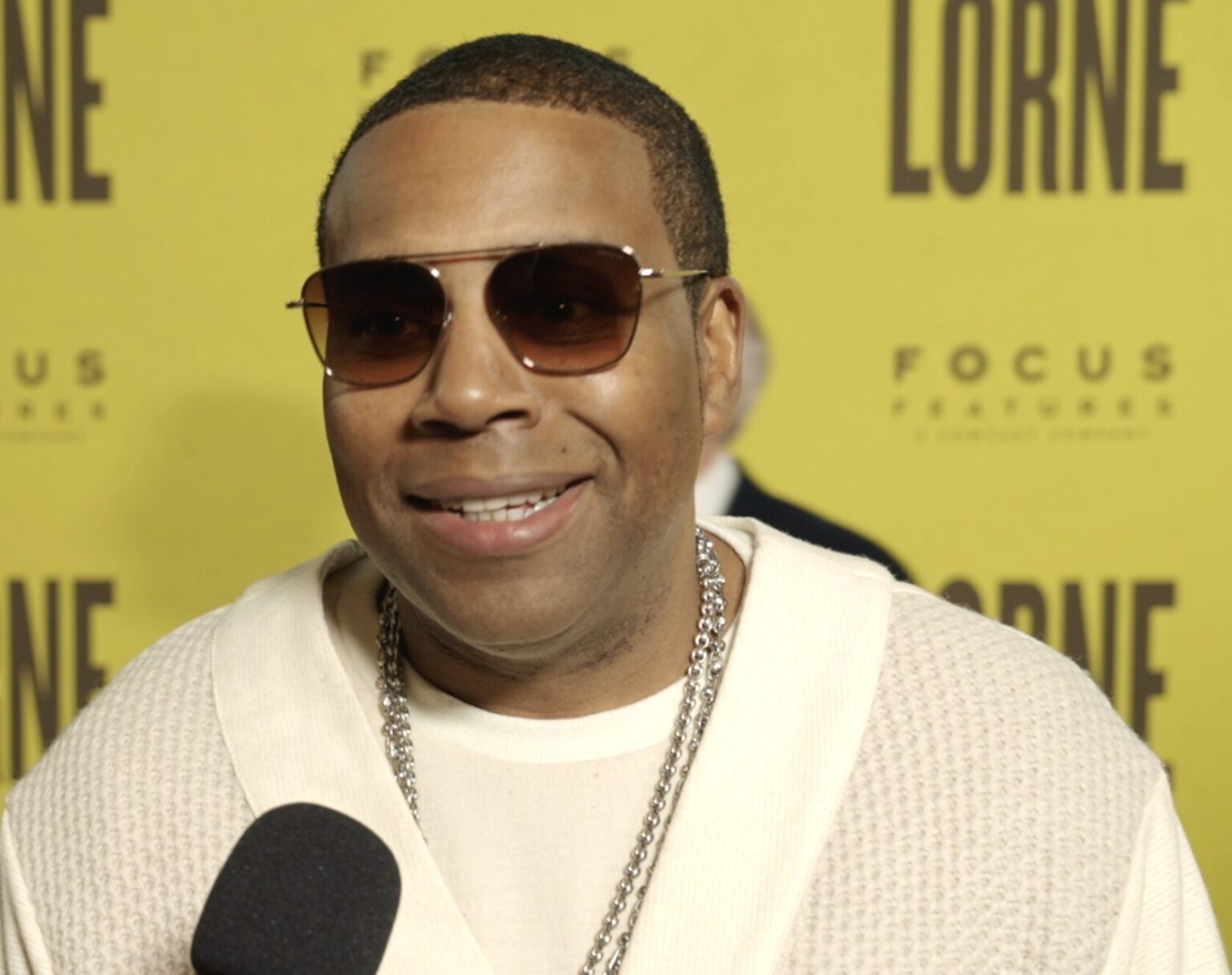 Kenan Thompson on LORNE | Premiere Red Carpet Interview