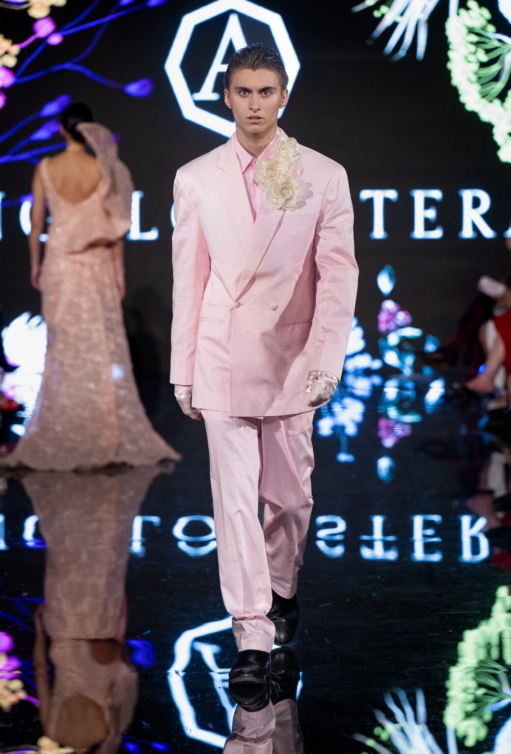 LOS ANGELES, CALIFORNIA - MARCH 13: A model walks the runway at the Angelo Estera show during Los Angeles Fashion Week Powered By Art Hearts Fashion at The Majestic on March 13, 2026 in Los Angeles, California. (Photo by Mark Gunter/Getty Images for Art Hearts Fashion)