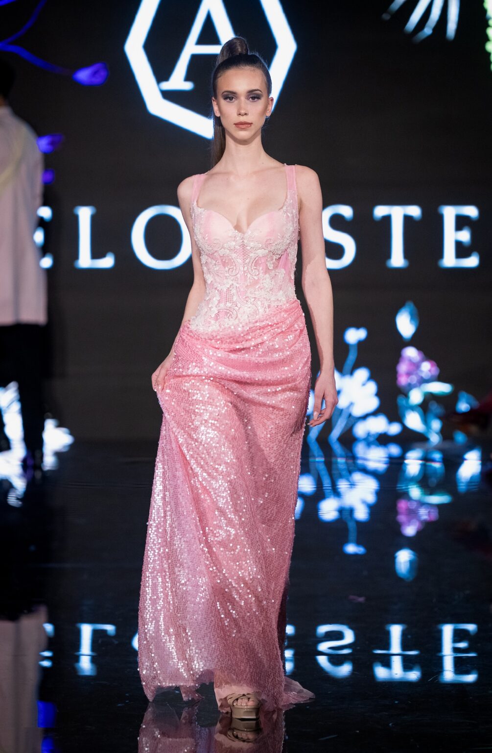 LOS ANGELES, CALIFORNIA - MARCH 13: A model walks the runway at the Angelo Estera show during Los Angeles Fashion Week Powered By Art Hearts Fashion at The Majestic on March 13, 2026 in Los Angeles, California. (Photo by Mark Gunter/Getty Images for Art Hearts Fashion)