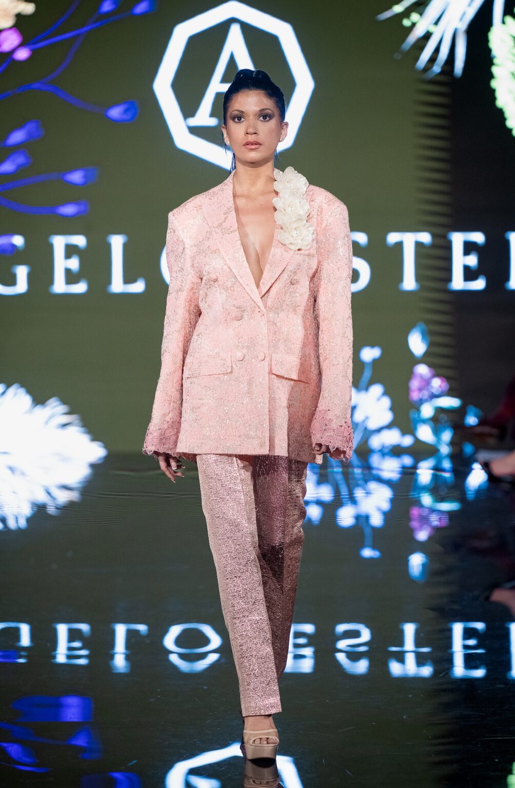 LOS ANGELES, CALIFORNIA - MARCH 13: A model walks the runway at the Angelo Estera show during Los Angeles Fashion Week Powered By Art Hearts Fashion at The Majestic on March 13, 2026 in Los Angeles, California. (Photo by Mark Gunter/Getty Images for Art Hearts Fashion)