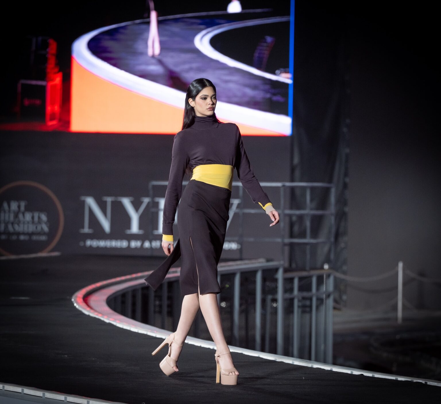 WUXI, CHINA - March 19: Lorena Suarez walks the runway at the Fendi Show during Art Hearts Fashion Wuxi China March 19, 2026 at Smile Square Nianhua Bay on March 19, 2026 in Wuxi Jiangsu Province, China. (Photo by Mark Gunter/Getty Images for Art Hearts Fashion)