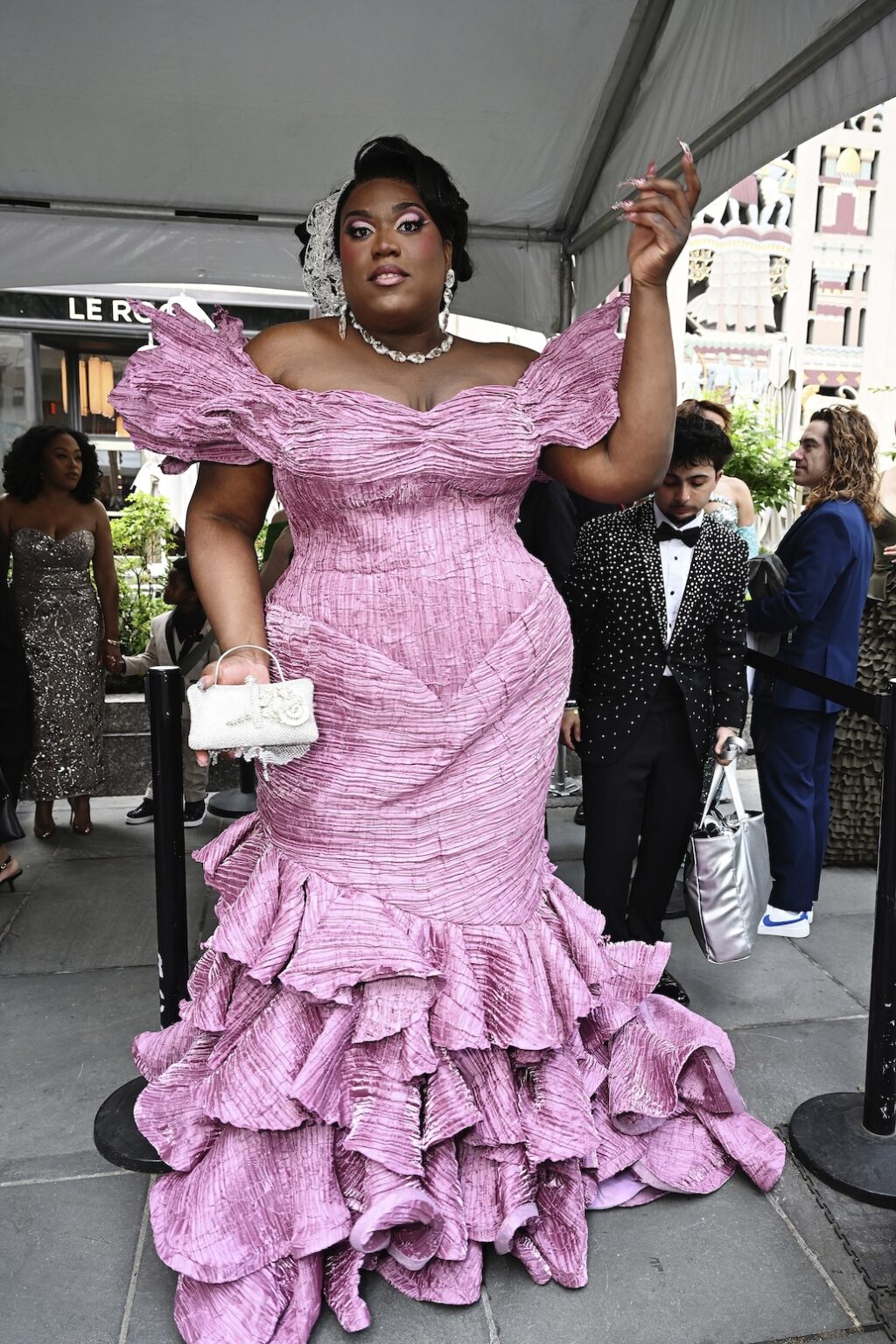 NEW YORK, NEW YORK - JUNE 07: Qween Jean attends The 79th Annual Tony Awards at Radio City Music Hall on June 07, 2026 in New York City. (Photo by Jenny Anderson/Getty Images for Tony Awards Productions)