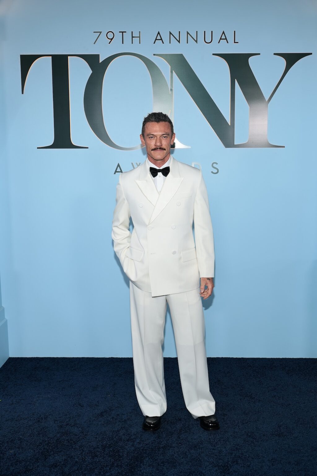 NEW YORK, NEW YORK - JUNE 07: Luke Evans attends The 79th Annual Tony Awards at Radio City Music Hall on June 07, 2026 in New York City. (Photo by Dimitrios Kambouris/Getty Images for Tony Awards Productions)